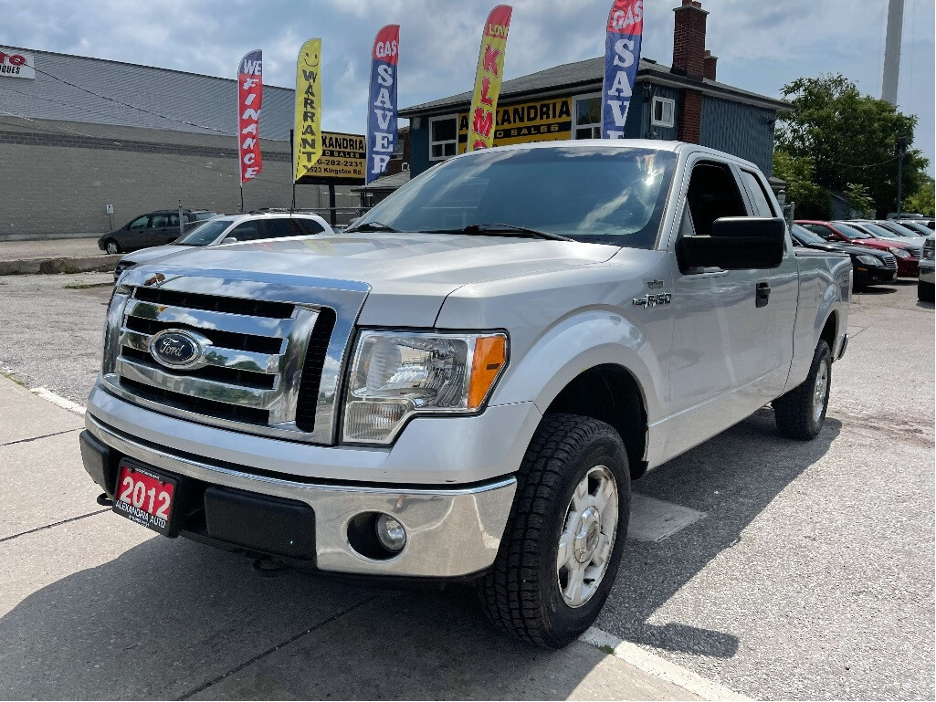 2012 Ford F-150 XLT/V8/4x4/clean/safety included
