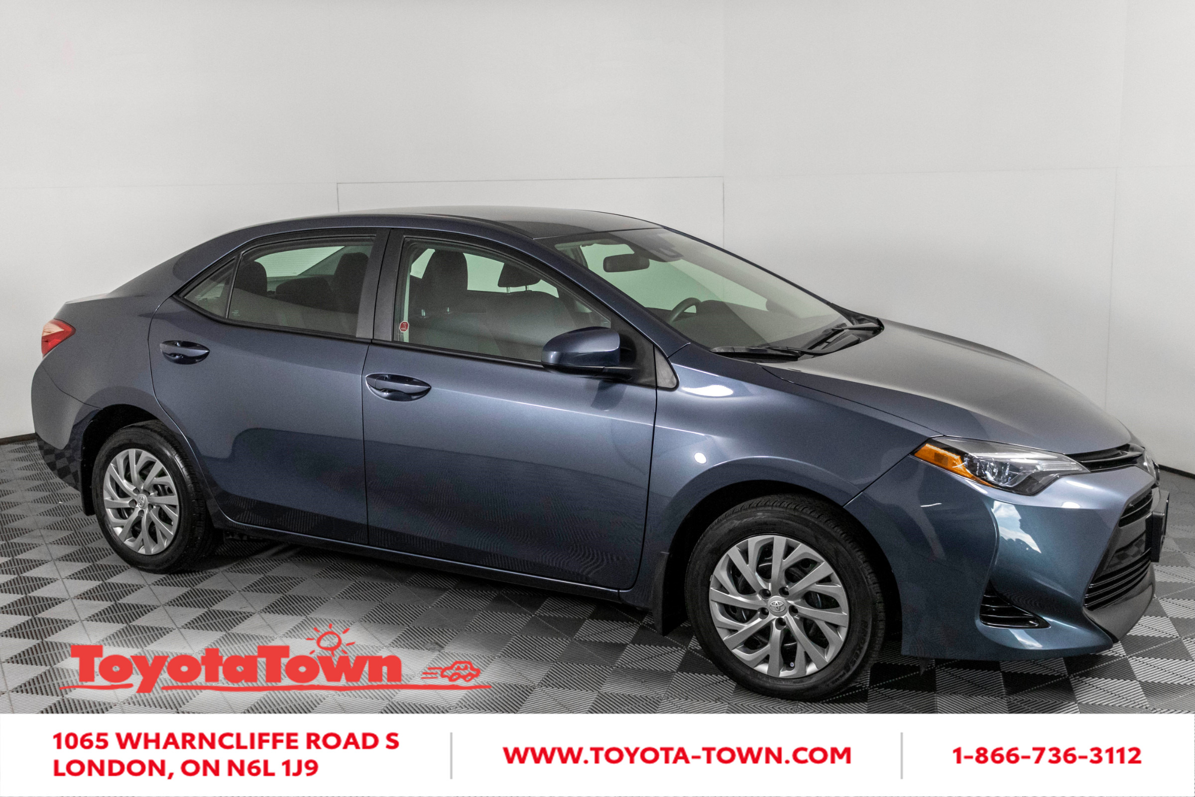2018 Toyota Corolla CERTIFIED PRE OWNED! SINGLE OWNER! ACCIDENT FREE! 