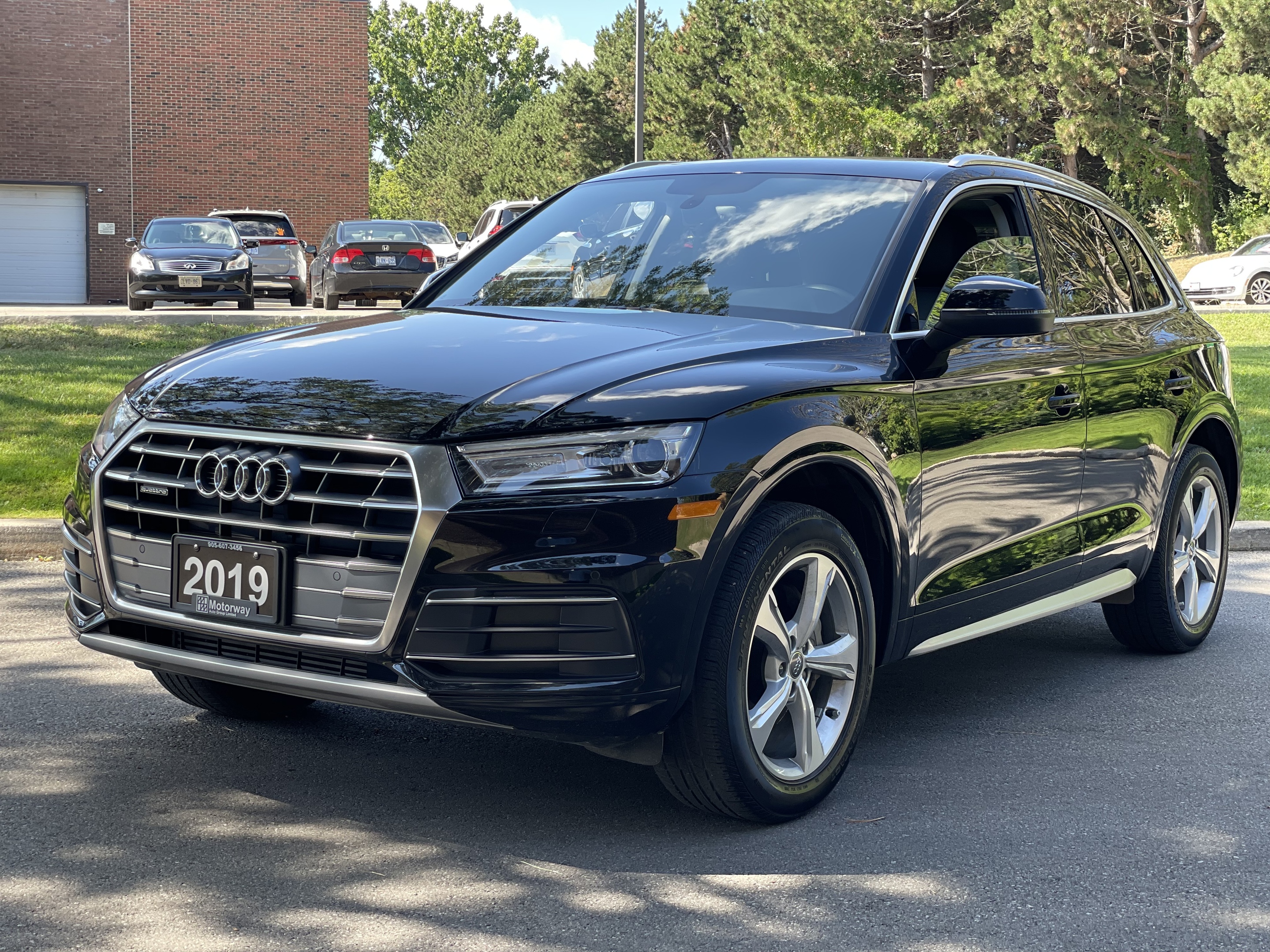 2019 Audi Q5 Premium plus/ 45 TFSI quattro/ One owner