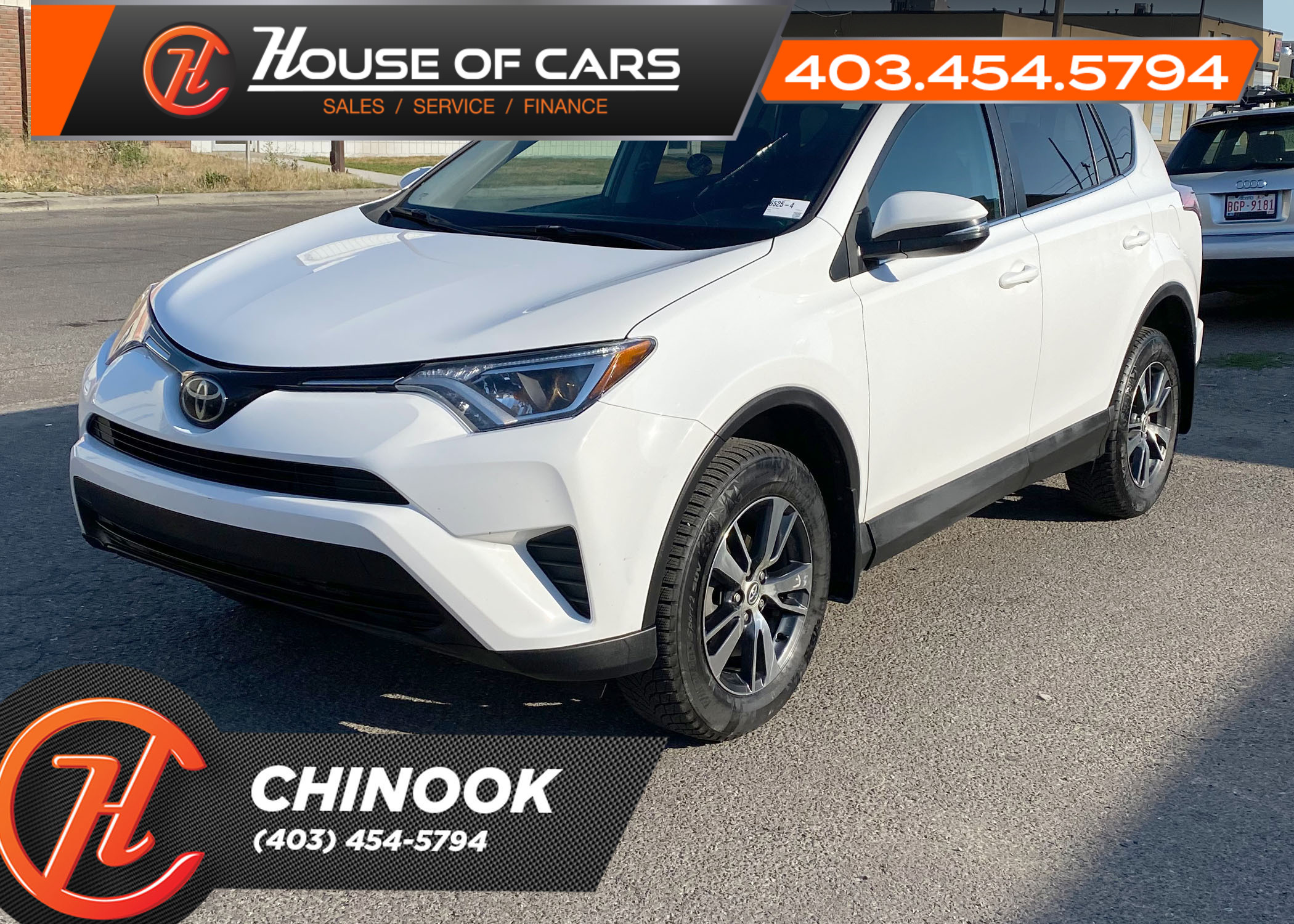 2018 Toyota RAV4 LE/ PLEASE CONTACT FOR PRICE