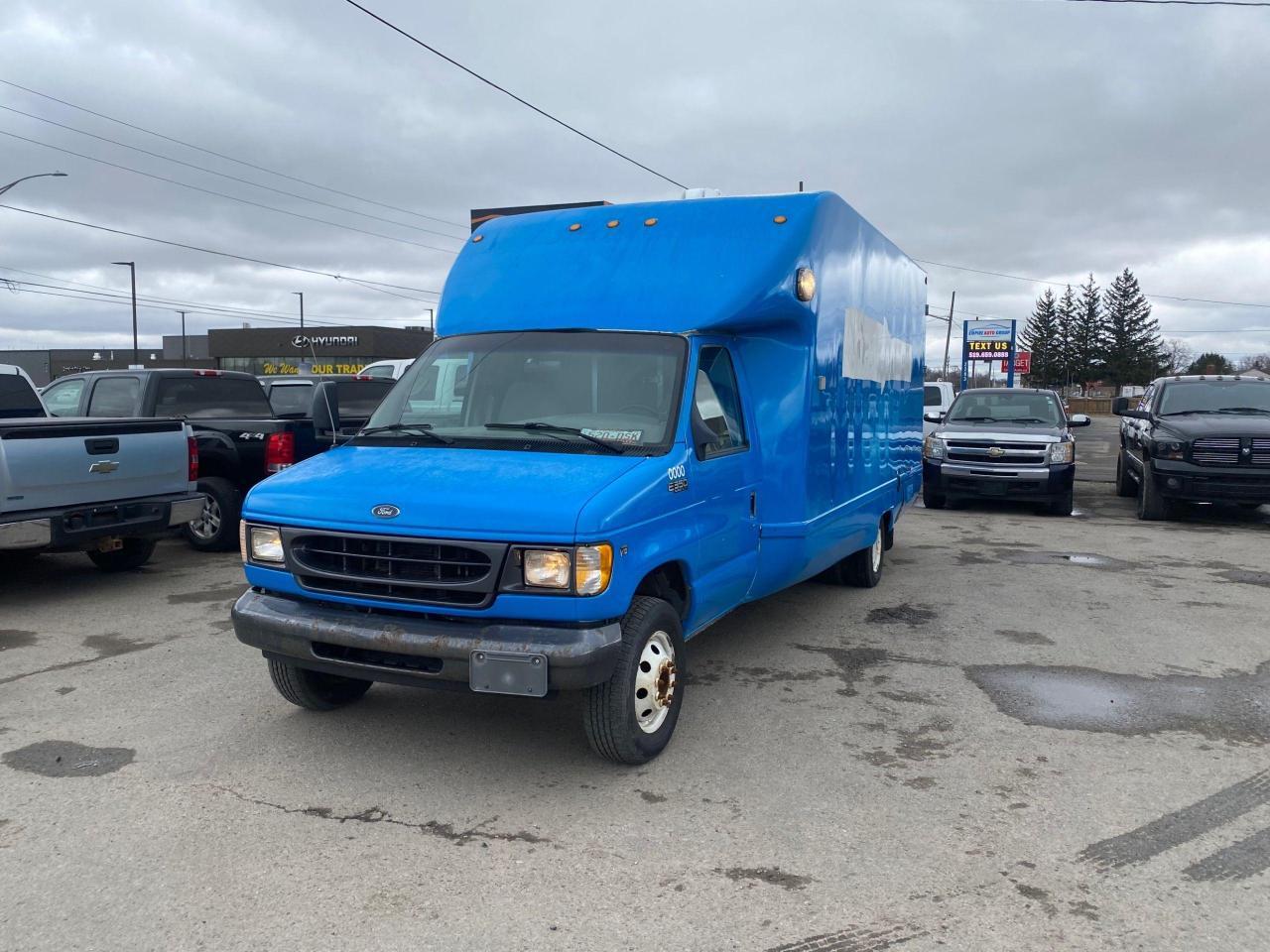 2001 Ford Econoline 350*ONLY 89KMS*MOBILE SHOWROOM*STORAGE*RUNS GREAT