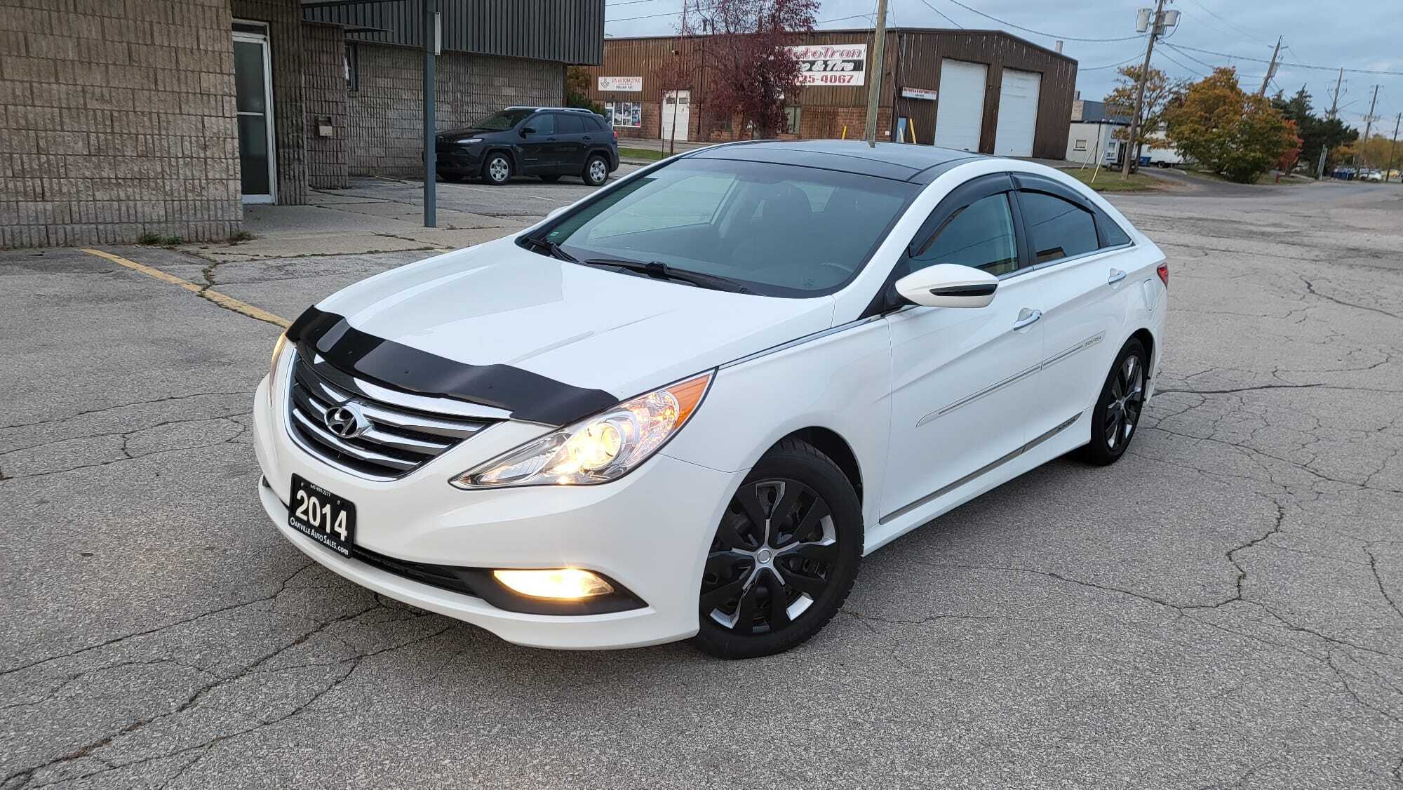 2014 Hyundai Sonata 4dr Sdn 2.4L Auto Limited LEATHER/ROOF/CERTIFIED