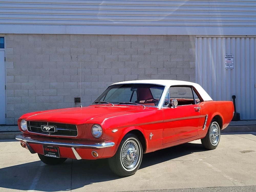 1965 Ford Mustang V8 4.7L 289 MOTOR AUTOMATIC-RED LEATHER-WHITE TOP