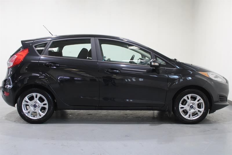 2015 Ford Fiesta (5) SE WE APPROVE ALL CREDIT