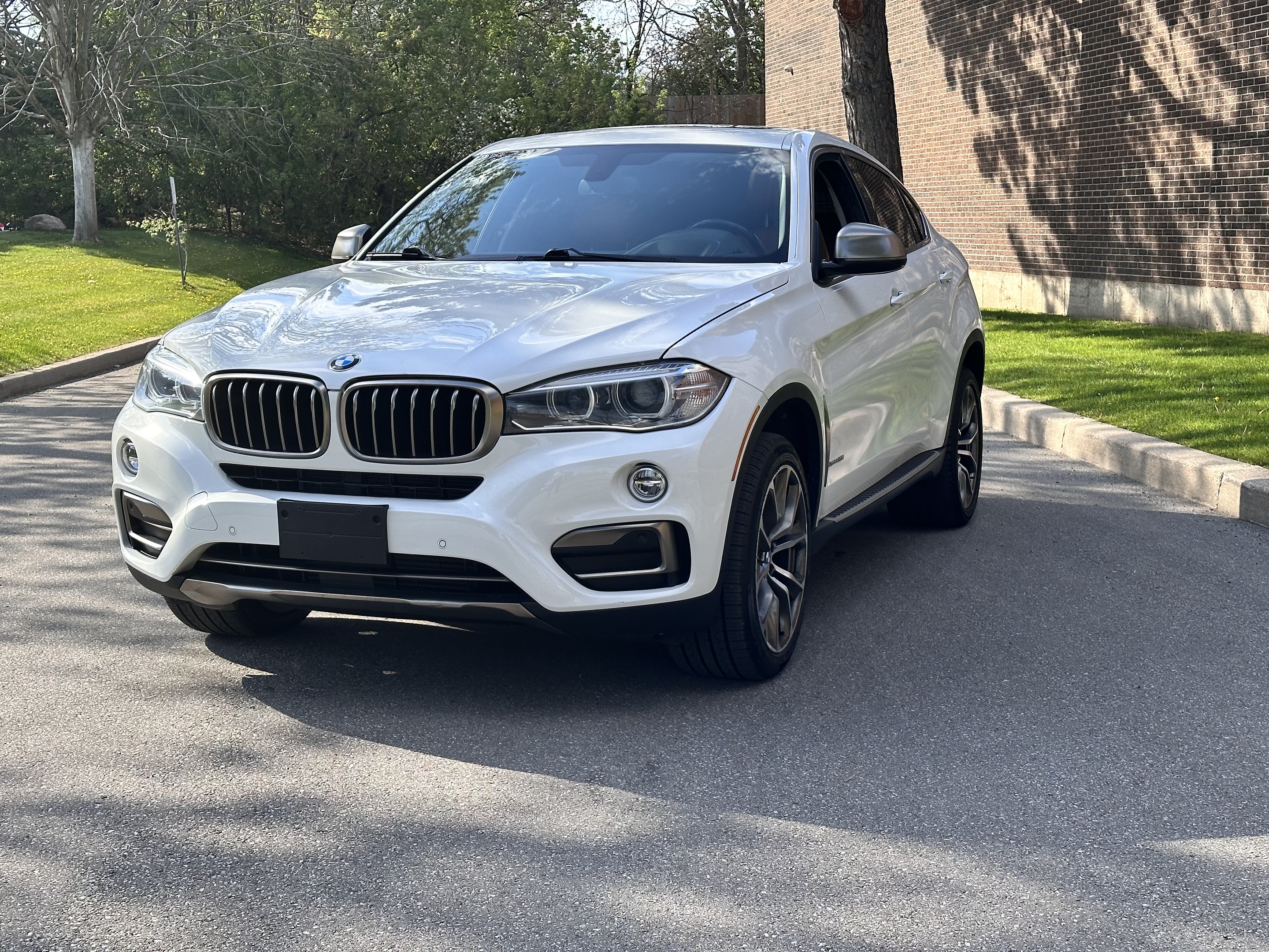 2016 BMW X6 AWD 4dr xDrive35 Heads up display/Accident free