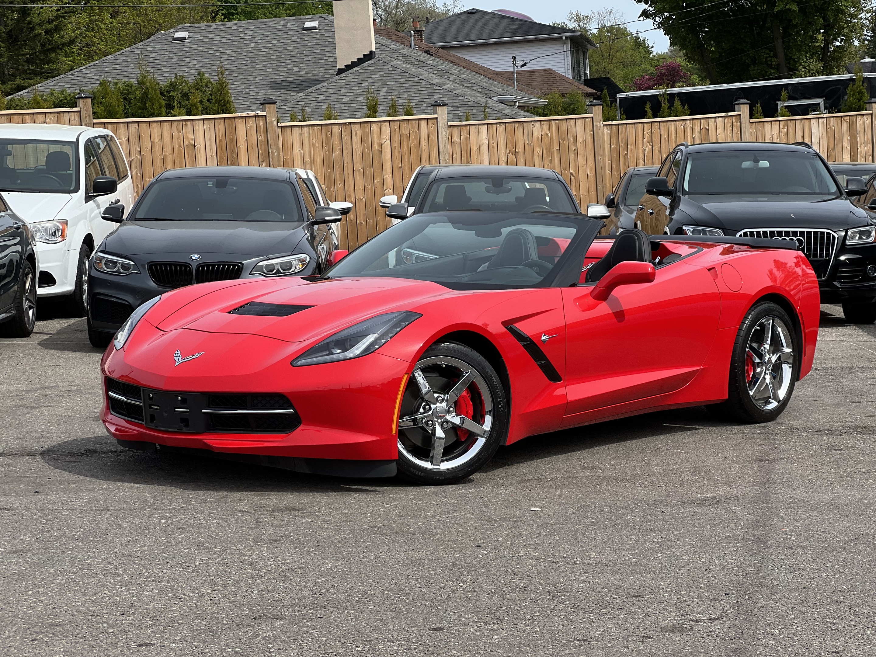 2014 Chevrolet Corvette Stingray Convertible / Torch Red / CleanCarfax-LOW KMS!