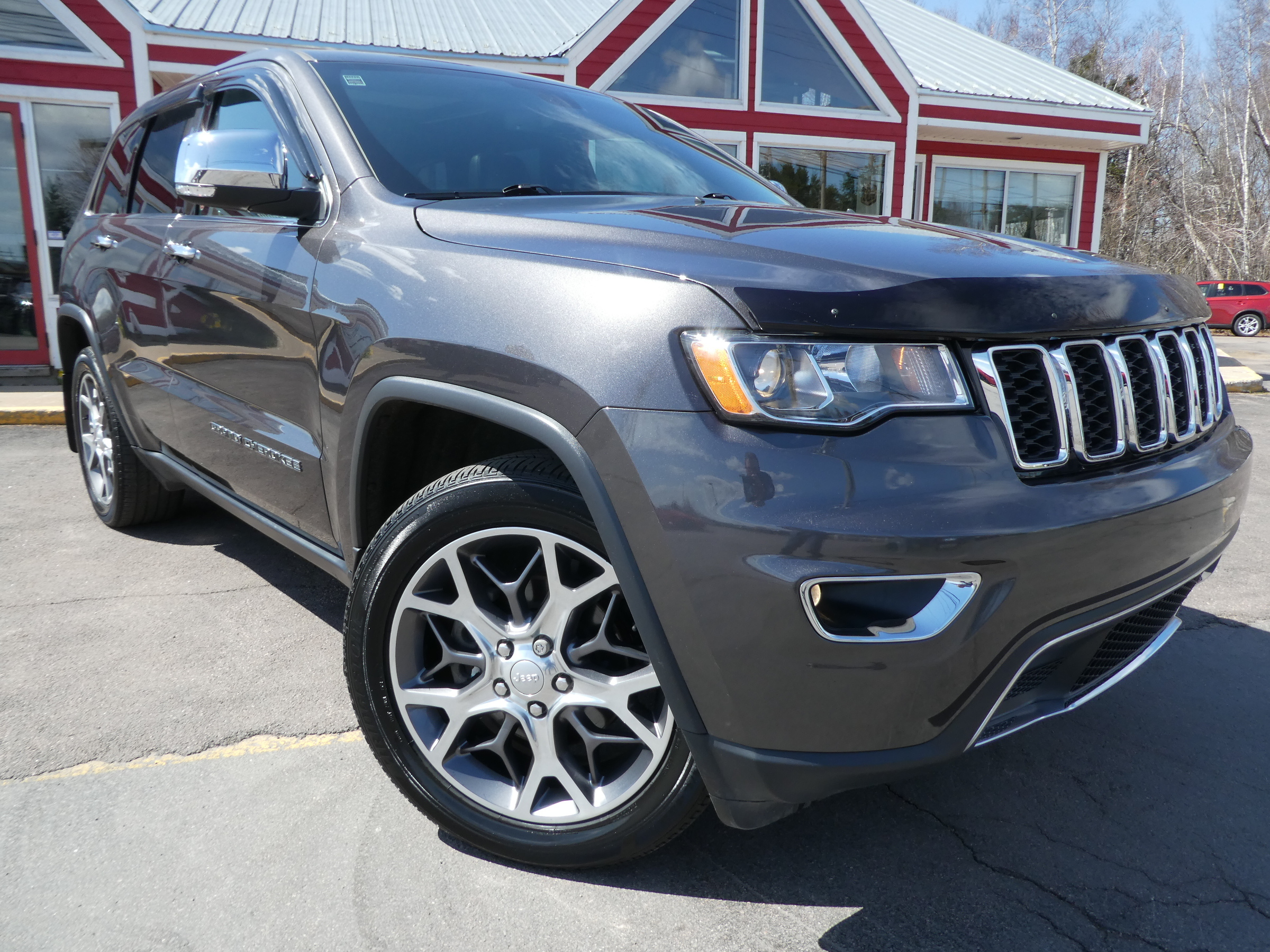 2020 Jeep Grand Cherokee Limited, Leather, Nav, Sunroof, Low KM's 