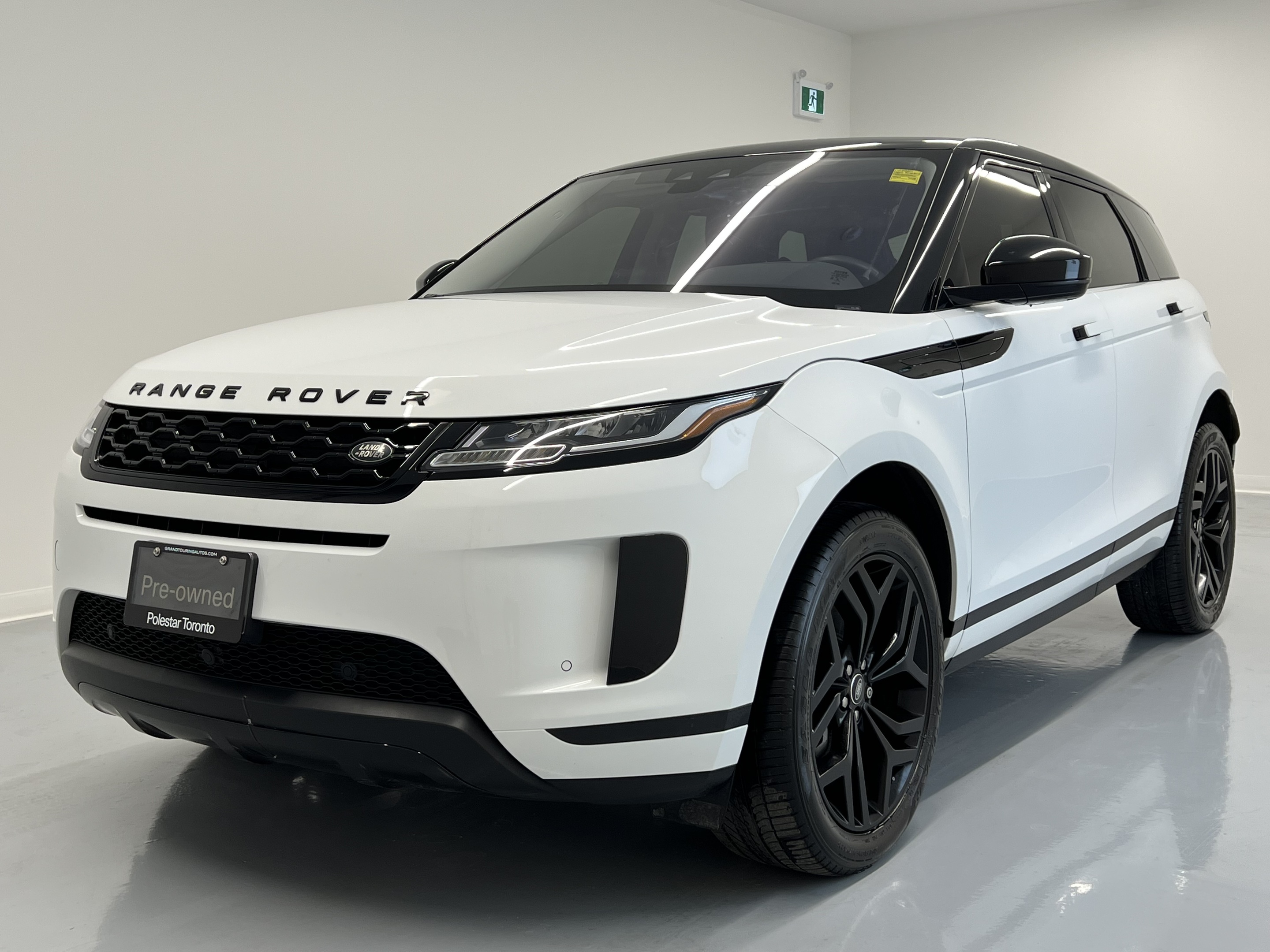 2020 Land Rover Range Rover Evoque P250 S l LOW KMS! l UPGRADED WHEELS l Clean Carfax