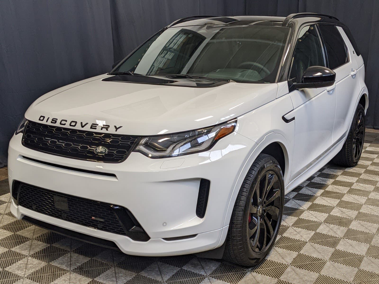 2023 Land Rover Discovery Sport $17,873 DEMO DISCOUNT! HSE MODEL 