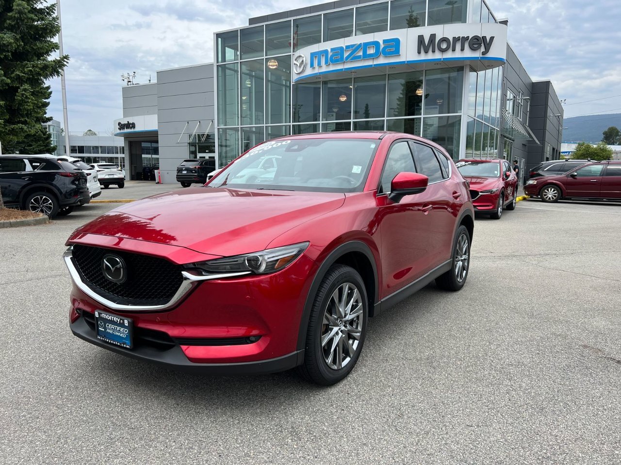 2020 Mazda CX-5 Signature AWD at Certified Pre owned! Signature ed