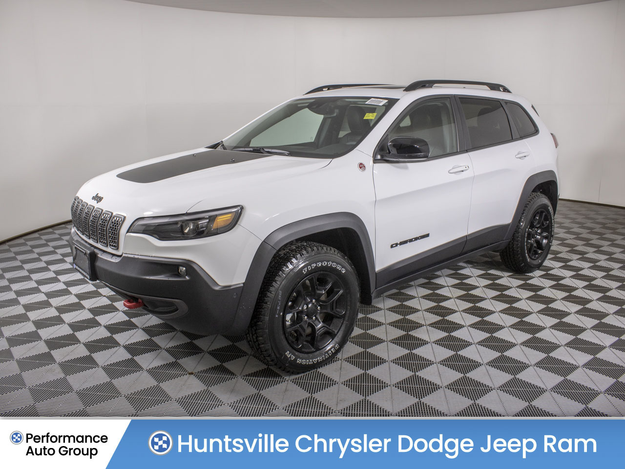 2023 Jeep Cherokee Trailhawk - 4X4 - Power Liftgate - Rearview Camera