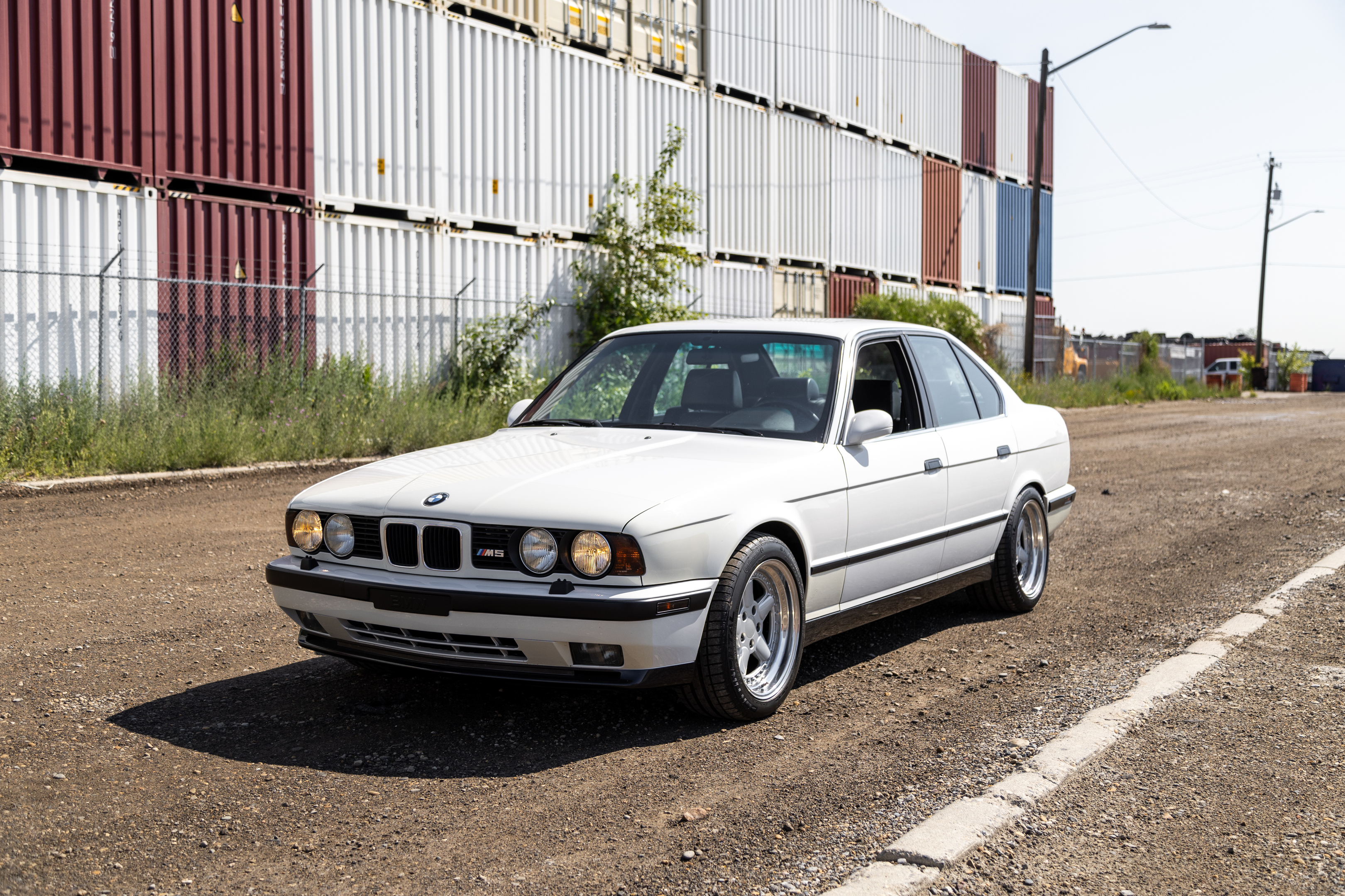 1992 BMW M5 