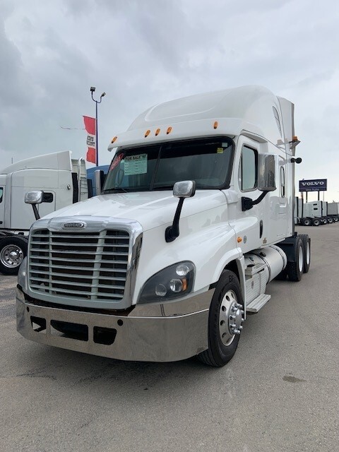 2015 Freightliner Cascadia New Transmission and Clutch