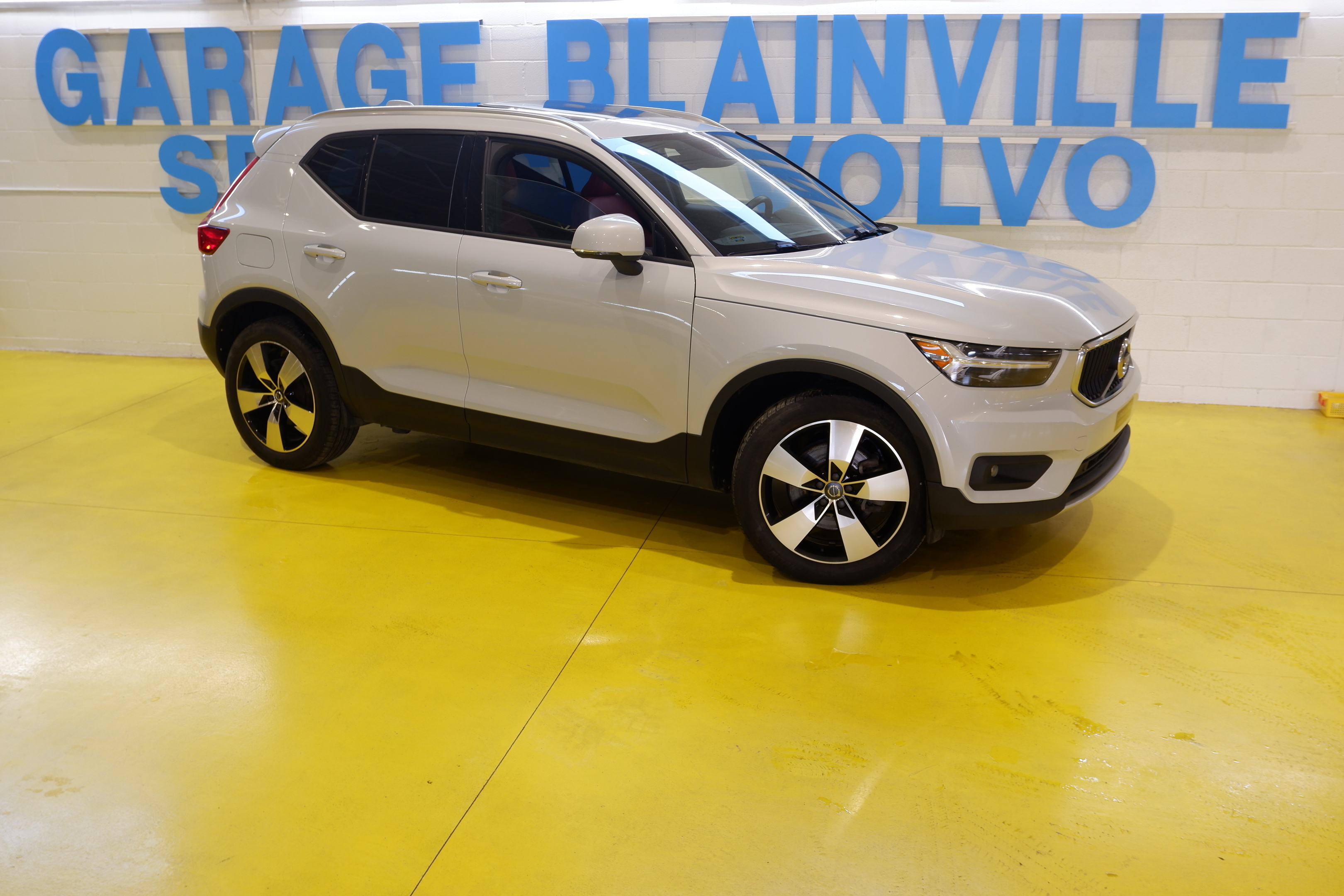 2020 Volvo XC40 T5- AWD- Clim Pack - Bliss - Cuir Rouge -Toit - 