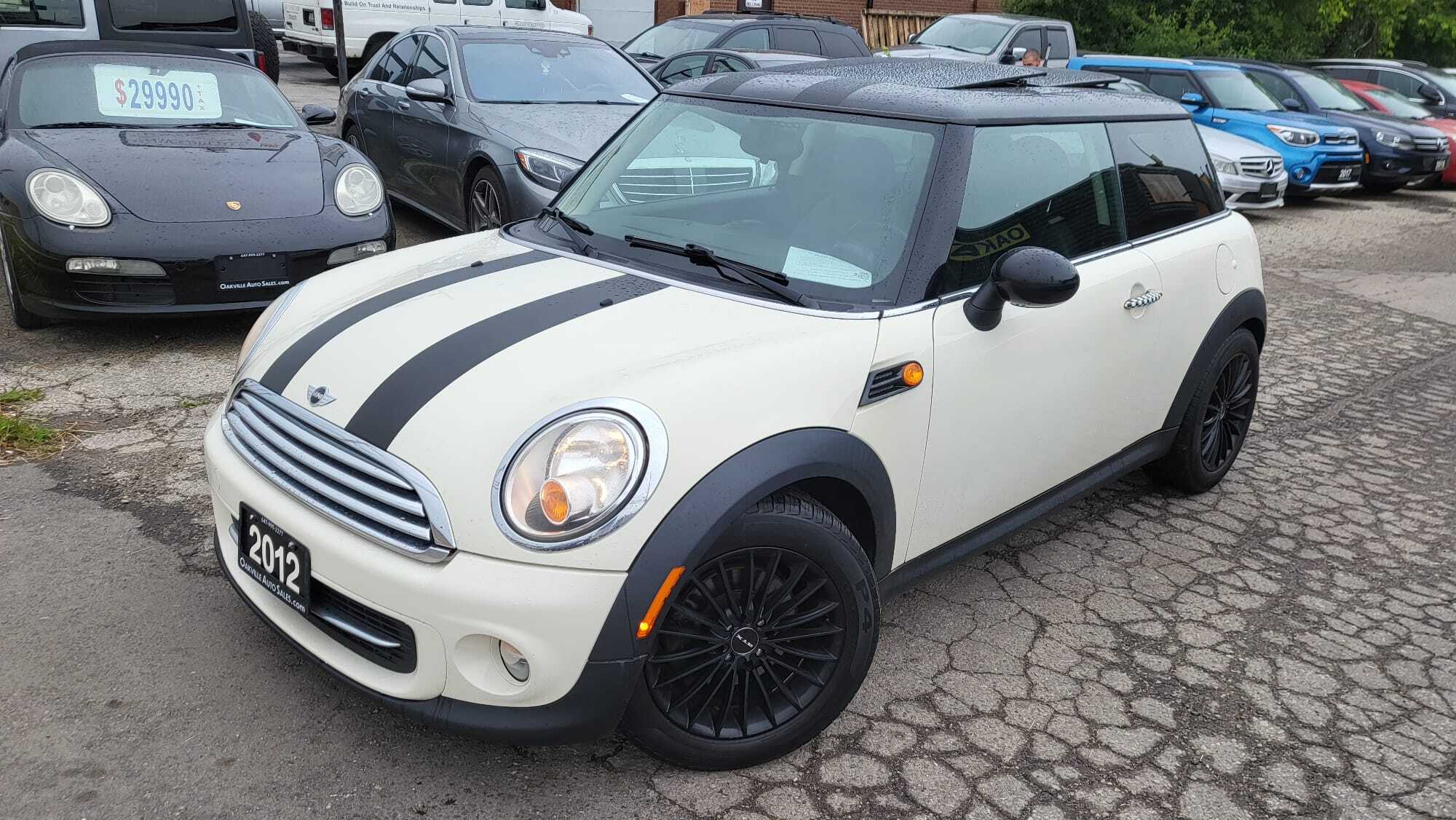 2012 MINI Cooper Hardtop 2dr Cpe LEATHER PANOROOF CERTIFIED
