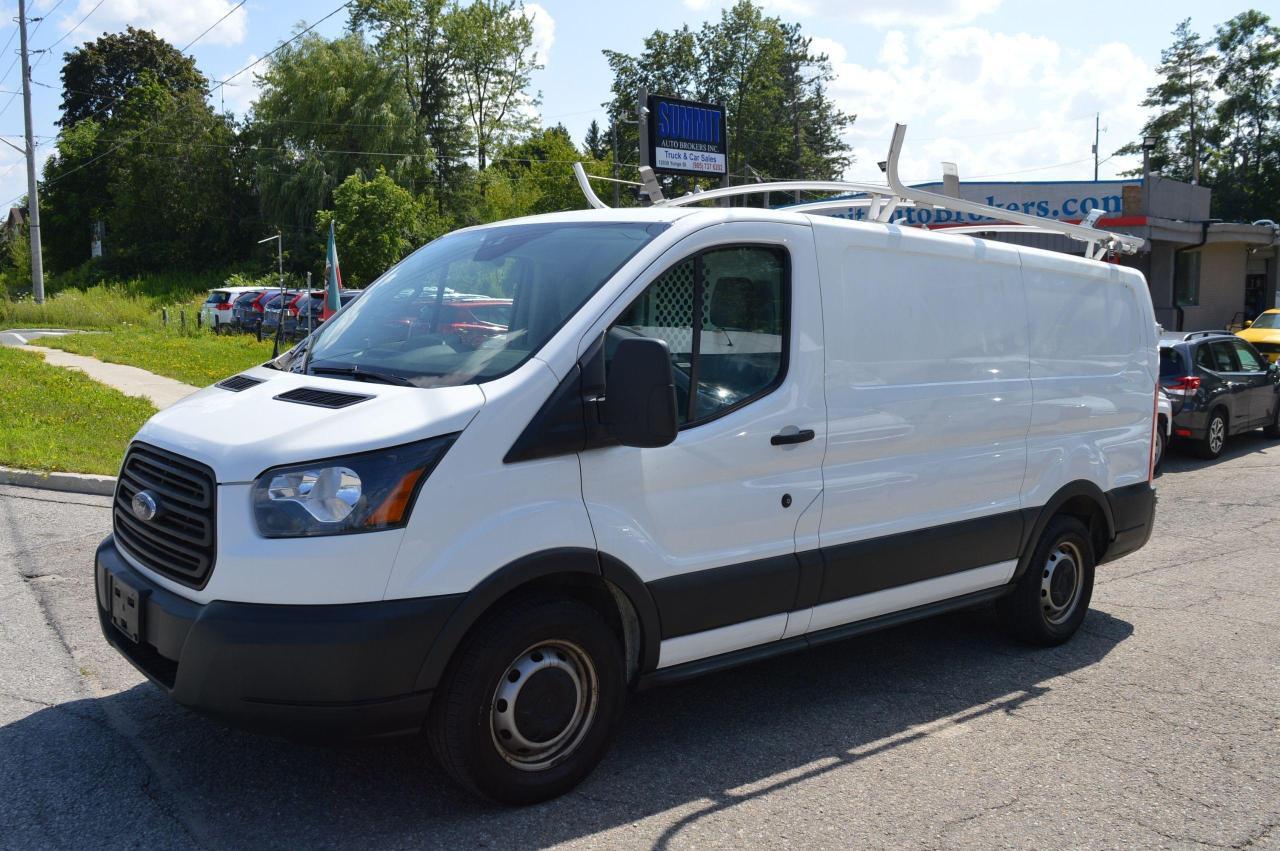2018 Ford Transit T-150 130'' Low Rf 8600 GVWR Swing-Out RH Dr