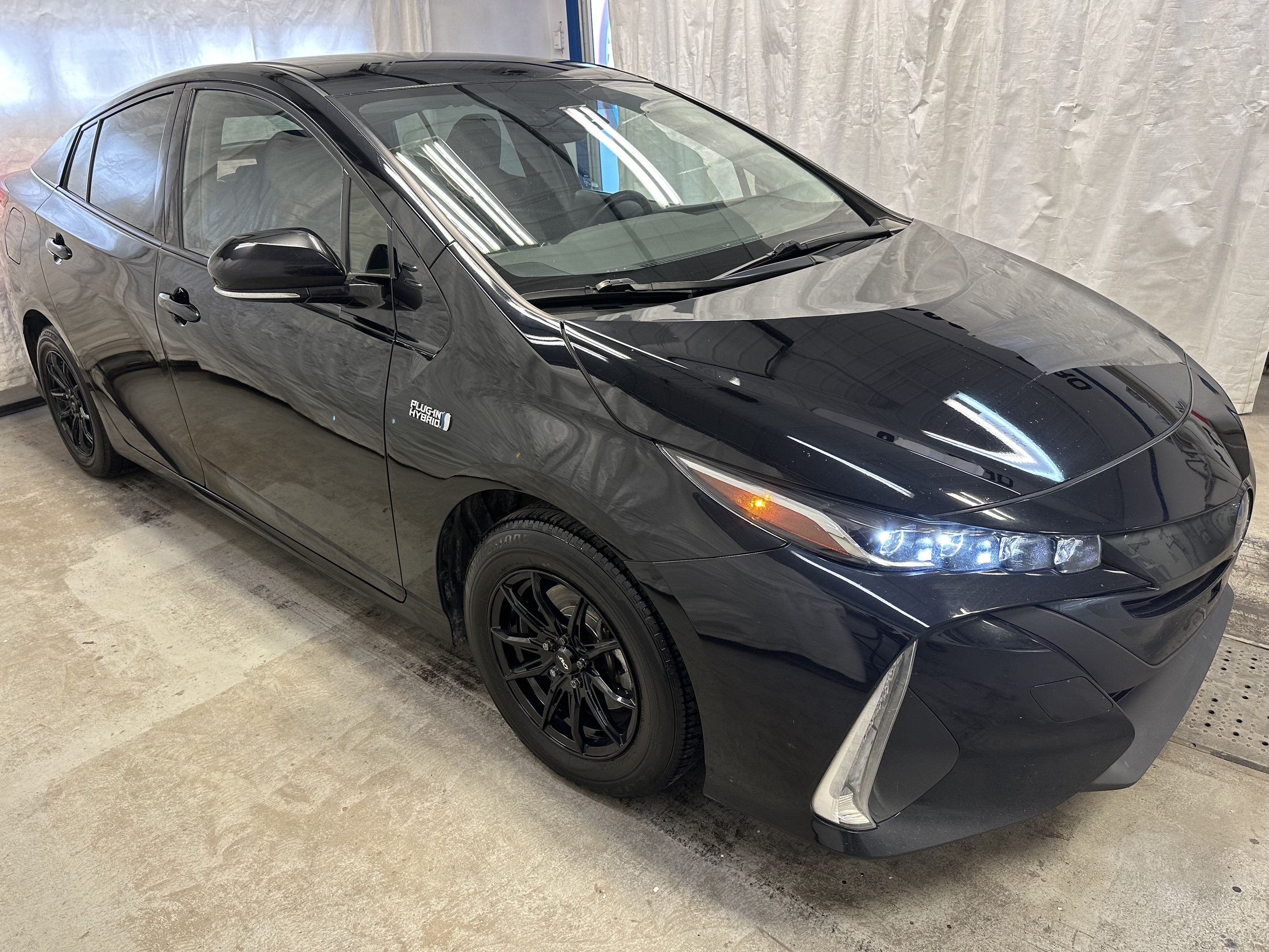 2020 Toyota Prius Prime Auto économique, prêt à partir!
