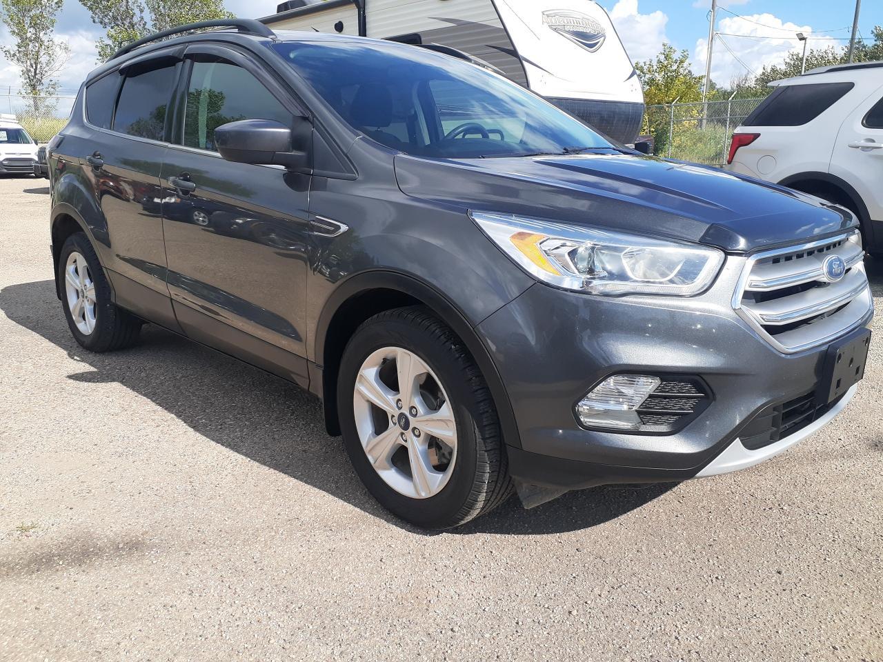 2017 Ford Escape SE AWD Large BU Cam, Htd Seats, Power Seat