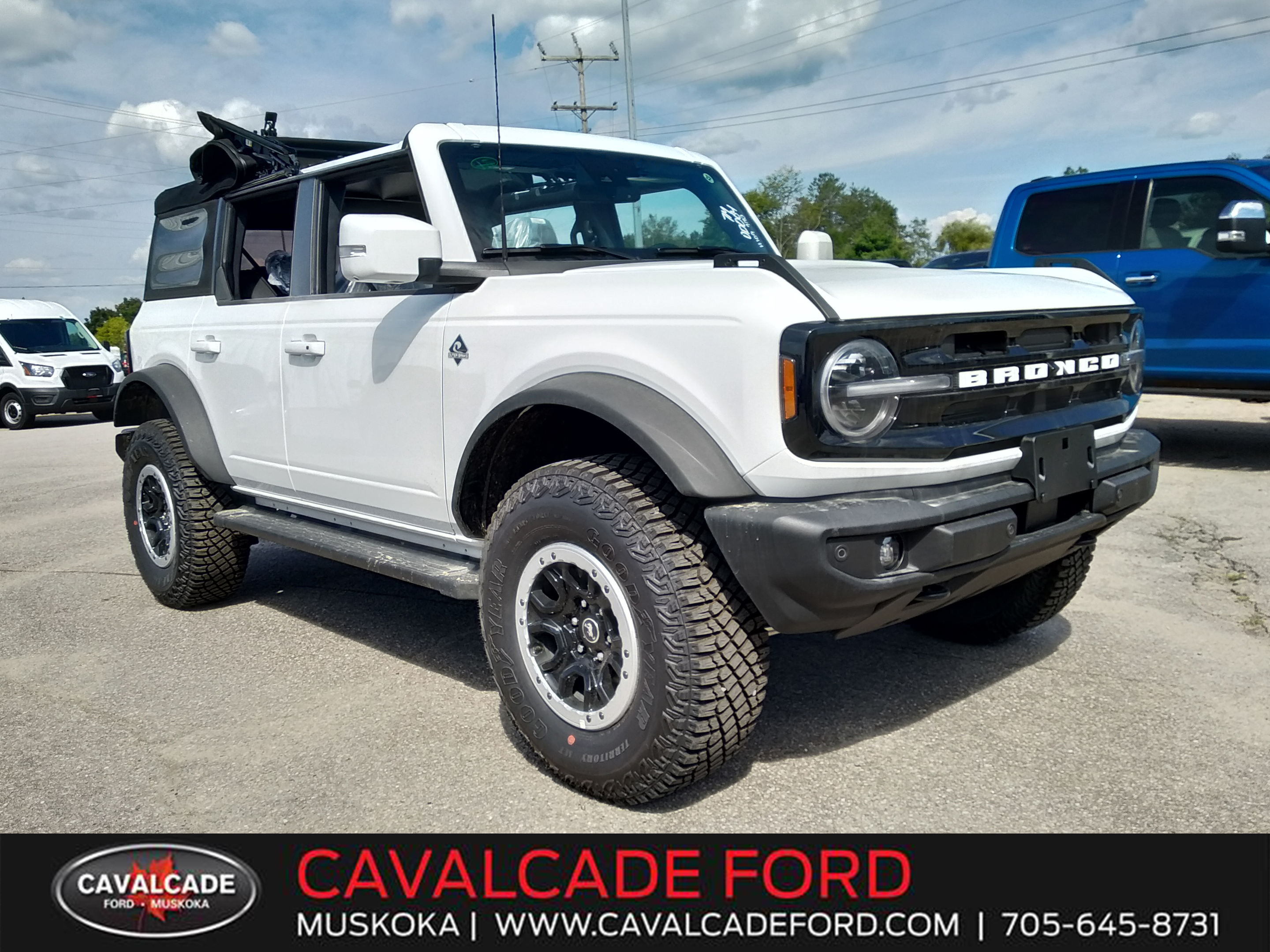 2023 Ford Bronco 4-Door Outer Banks Advanced