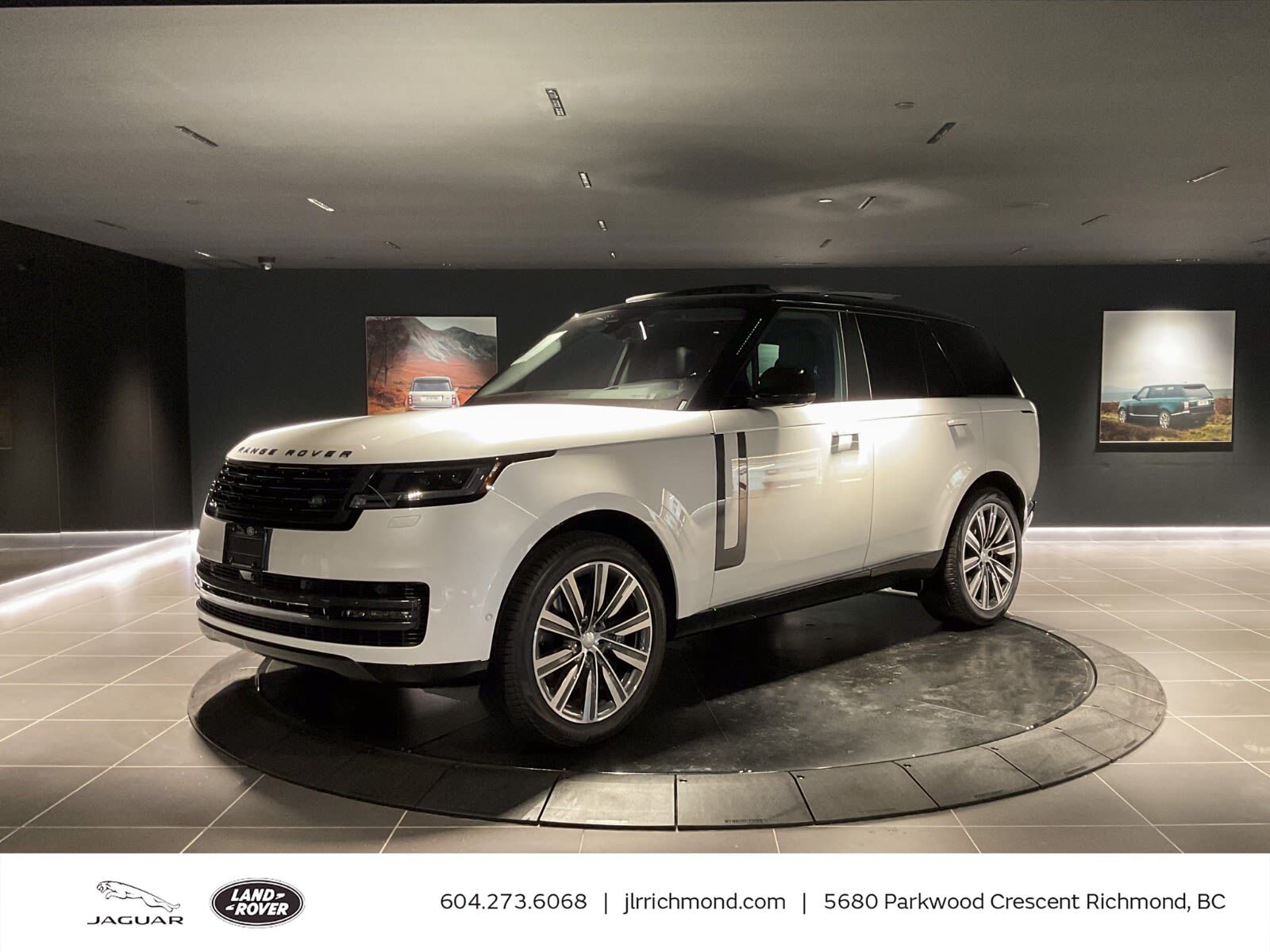 2023 Land Rover Range Rover SE | Shadow Exterior Pack | Head Up Display | Blac