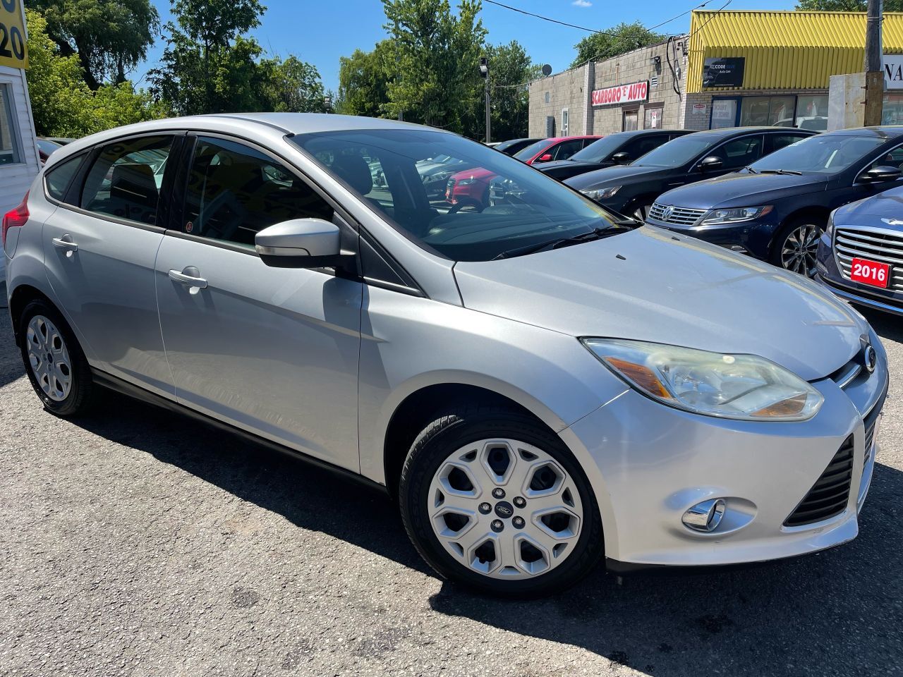 2012 Ford Focus SE/AUTO/POWER GROUP/HEATED SEATS/VERY CLEAN