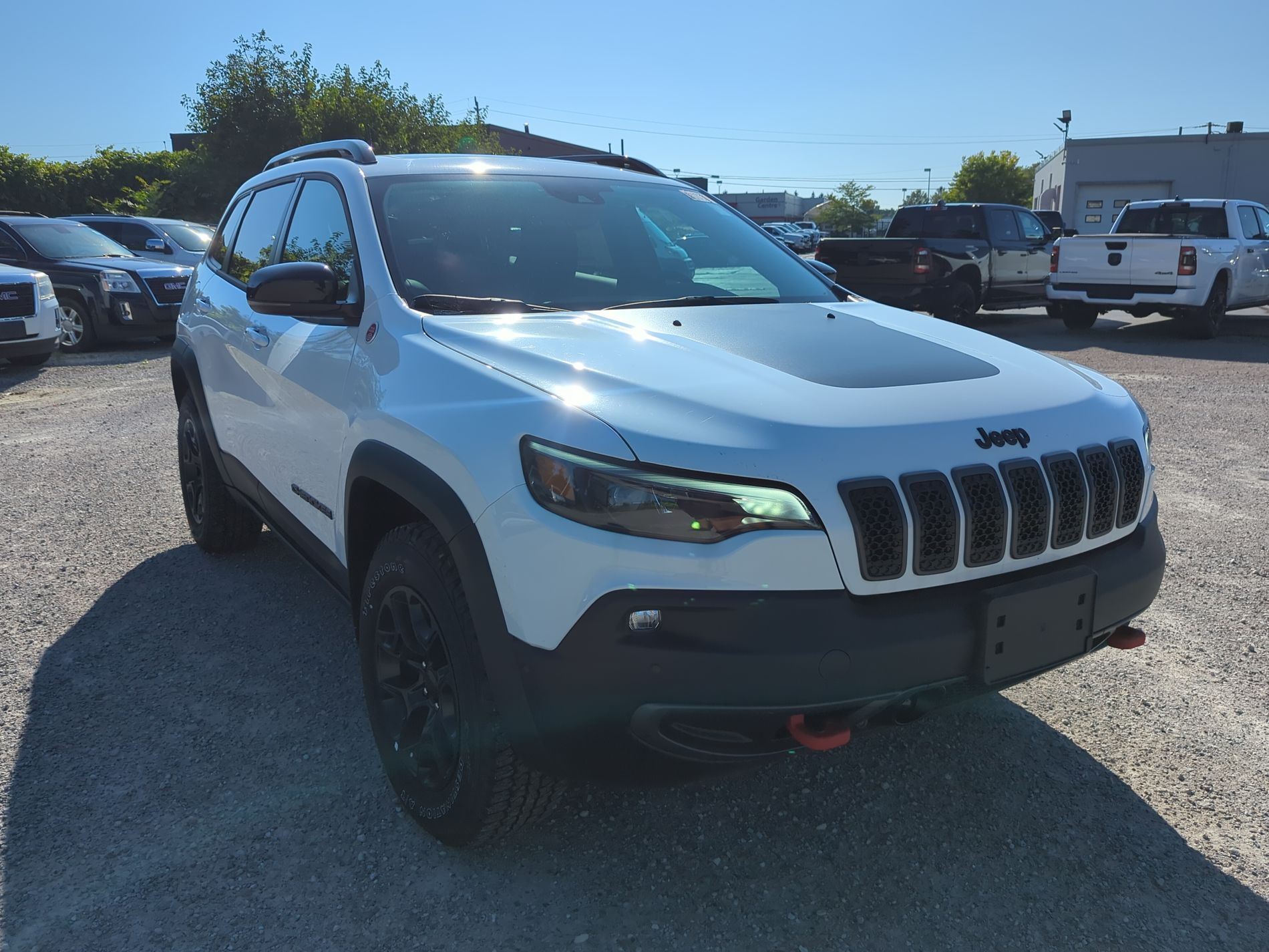 2023 Jeep Cherokee TRAILHAWK 4x4 - Vented Leather - Pano Sunroof -NAV
