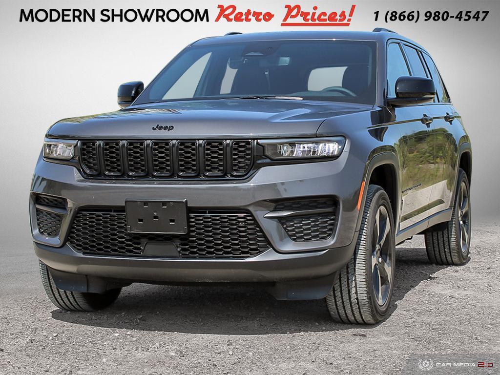 2023 Jeep Grand Cherokee Altitude 4x4 **Low Mileage** |GPS|HTD Seats|BKPCam