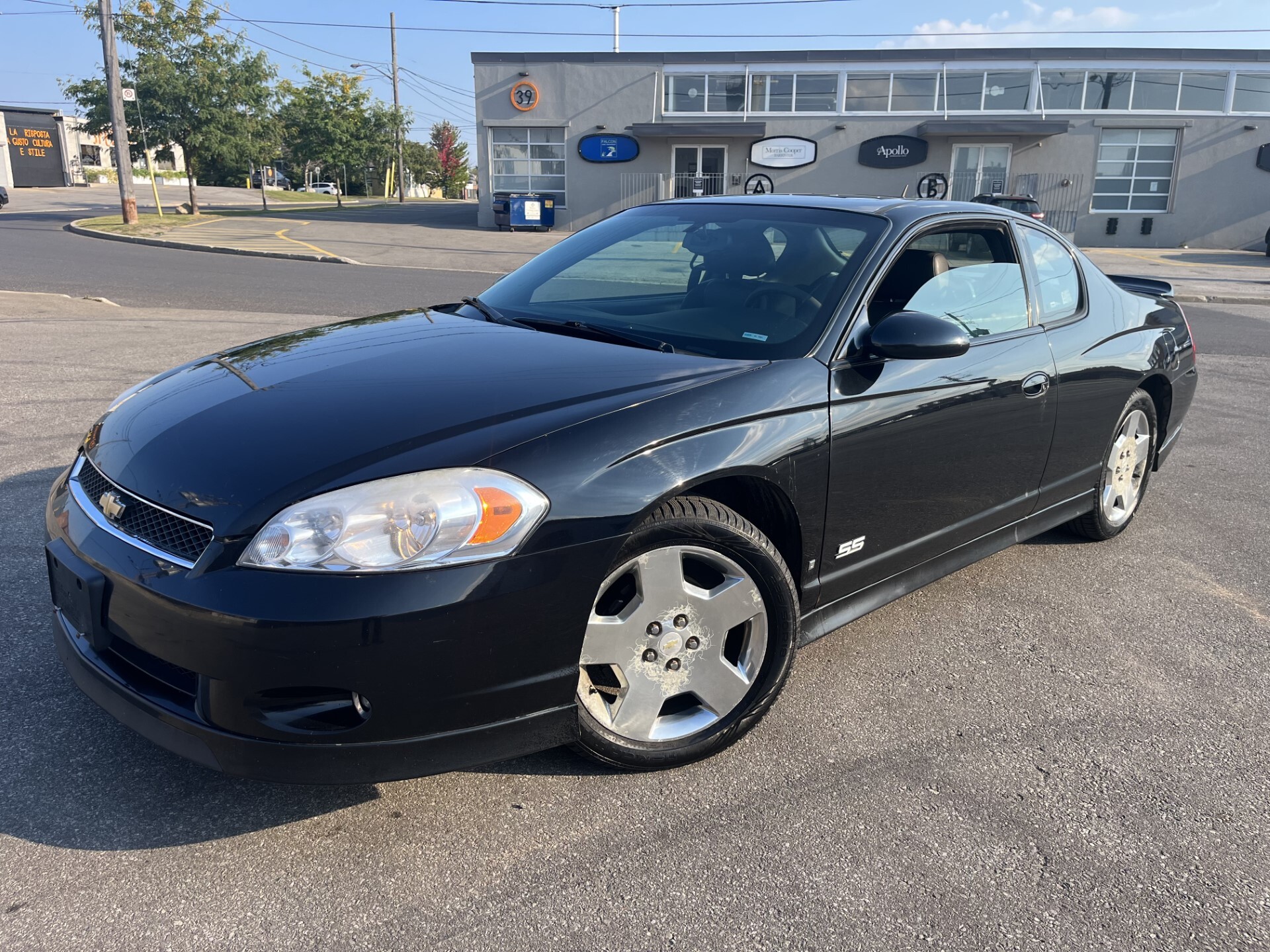 2006 Chevrolet Monte Carlo SS V8 5.3L **303HP-LEATHER-ROOF-NO ACCIDENTS*