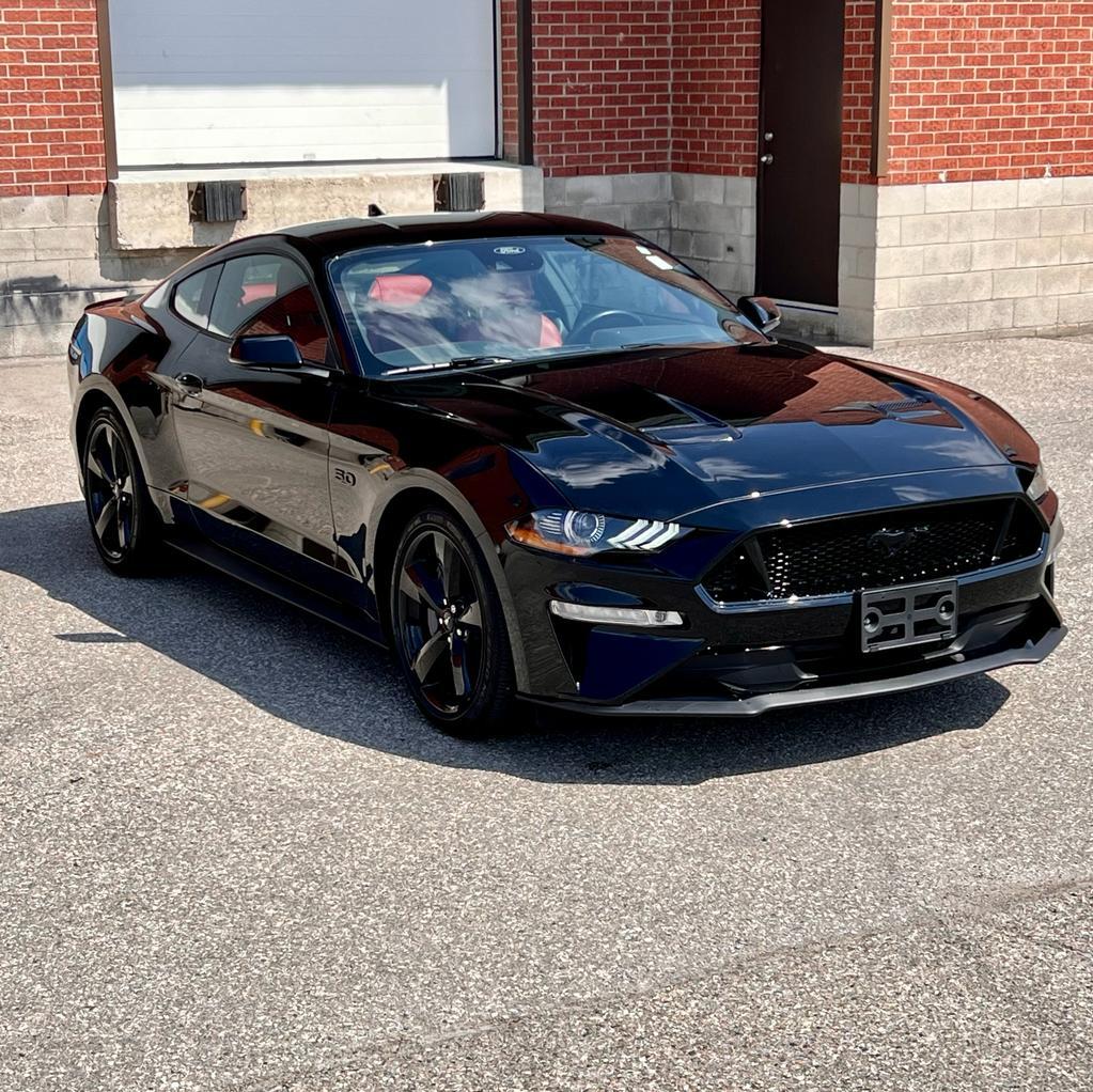 2022 Ford Mustang GT Premium Fastback, NAV, LEATHER SEATS