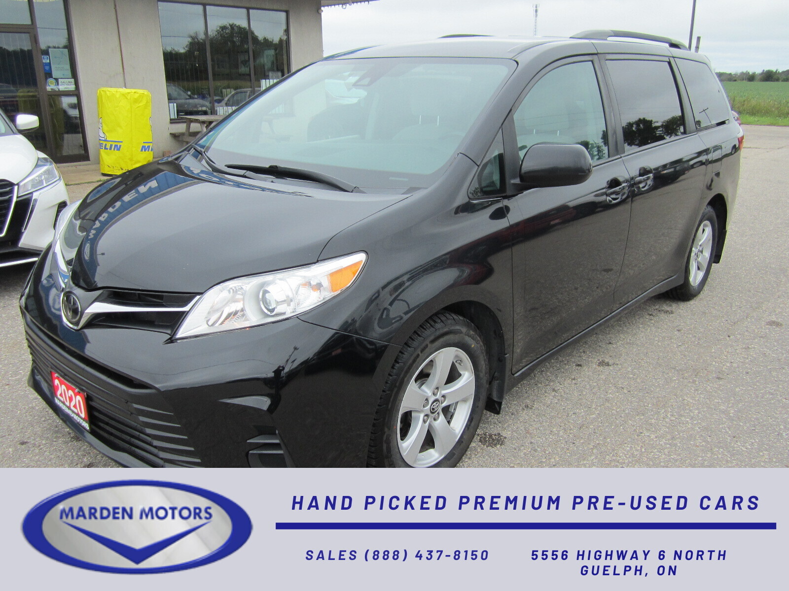 2020 Toyota Sienna LE NO ACCIDENTS 8 PASSENGER POWER SLIDERS