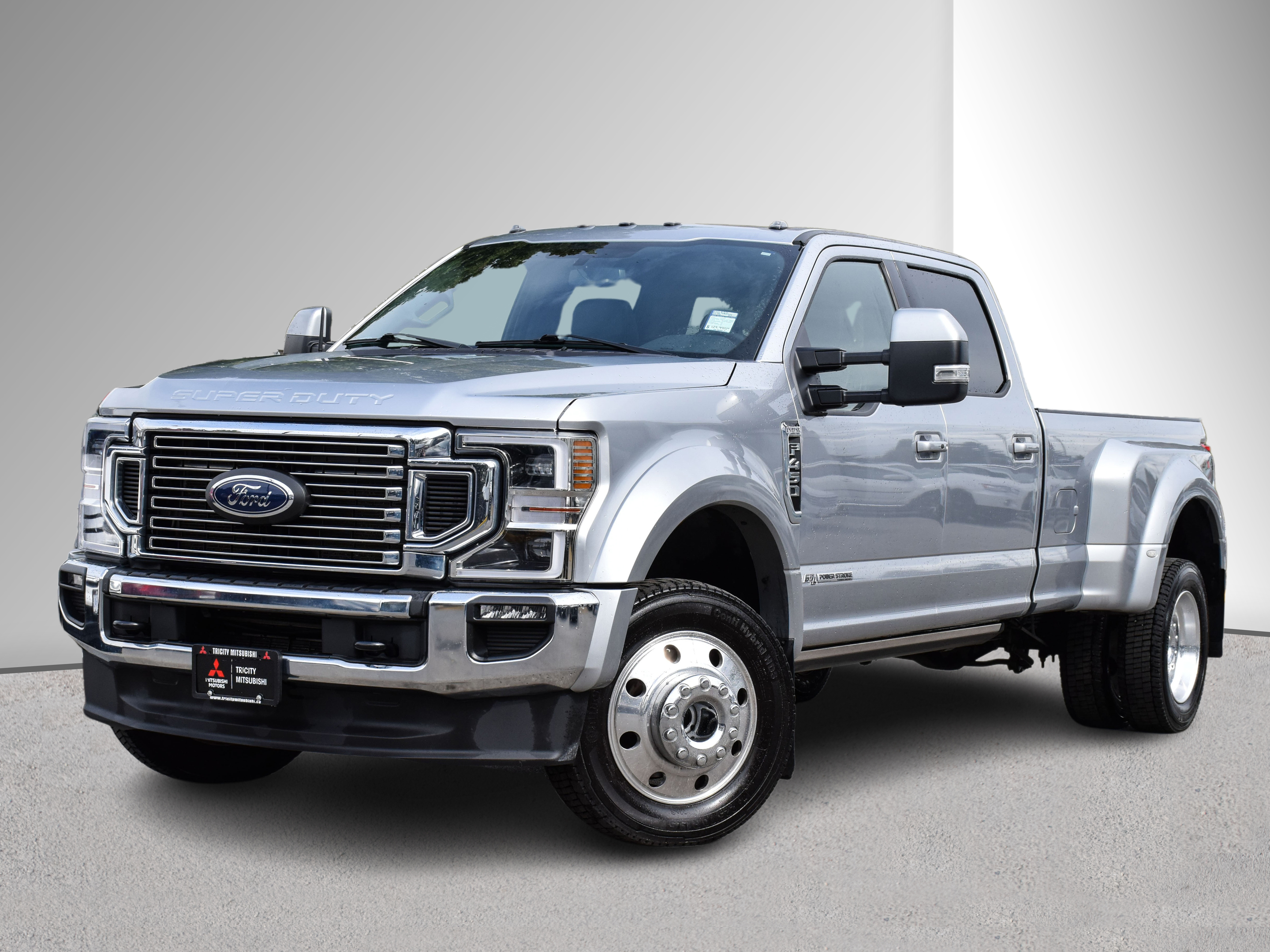 2022 Ford F-450 SUPER DUTY Lariat - Leather, Navigation, Ventilated Seats