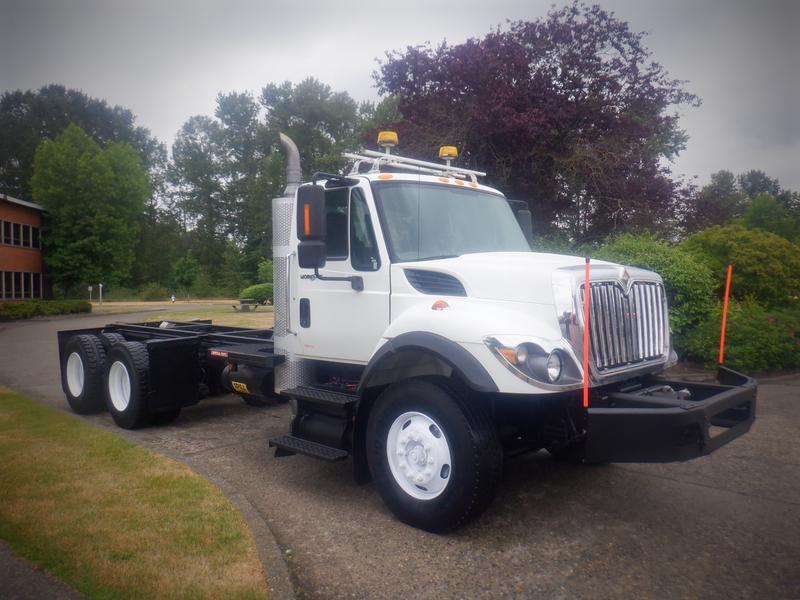 2012 International 7400 Cab and Chassis Air Brakes Dually Diesel