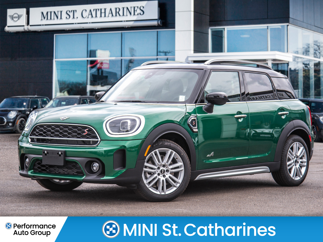 2024 MINI Countryman S- IN STOCK/Premier/Punch Leather/Heated Steering