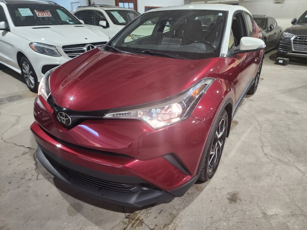2019 Toyota C-HR XLE-FWD-BACK UP CAMERA-HEATED (DRIVER & PASSENGER)