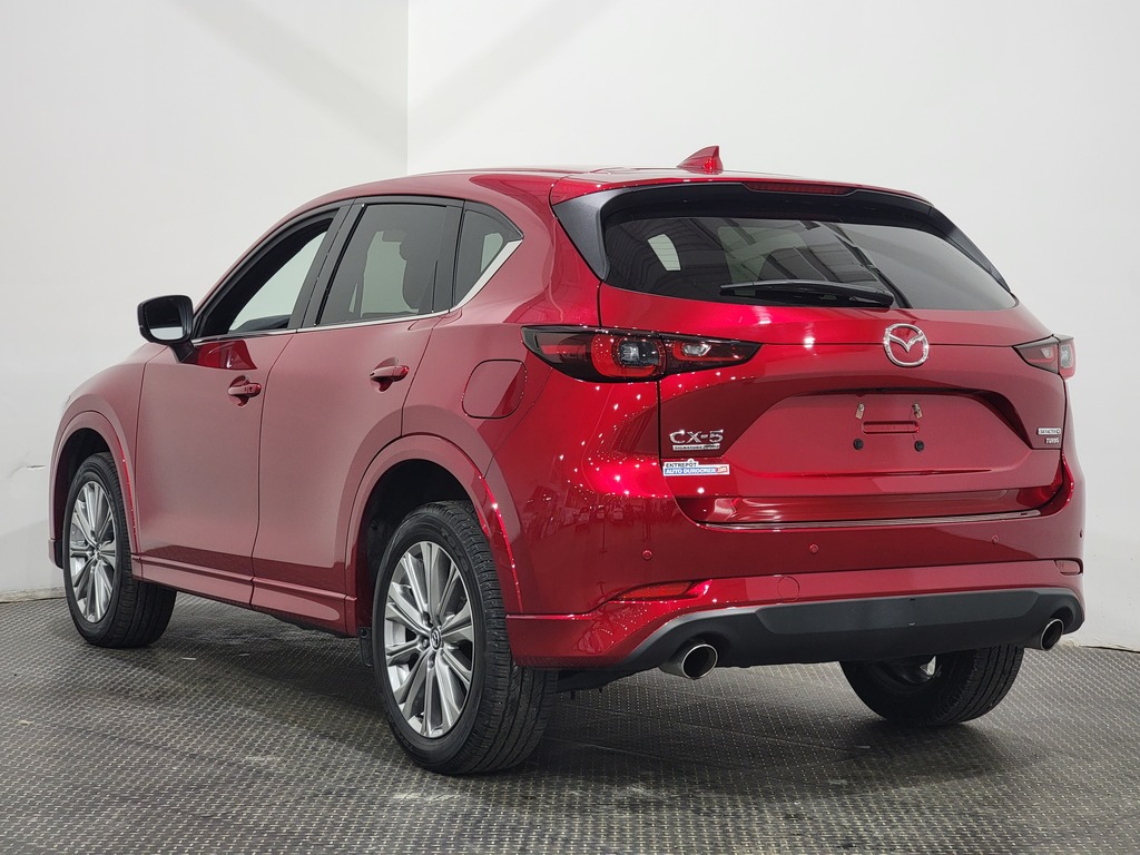 Mazda CX-5 2023 Air conditioner, Navigation system, Electric mirrors, Power Seats, Electric windows, Speed regulator, Heated seats, Leather interior, Electric lock, Sunroof, Seat memories, Bluetooth, Ventilated seats, rear-view camera, Heated steering wheel, Steering wheel radio controls