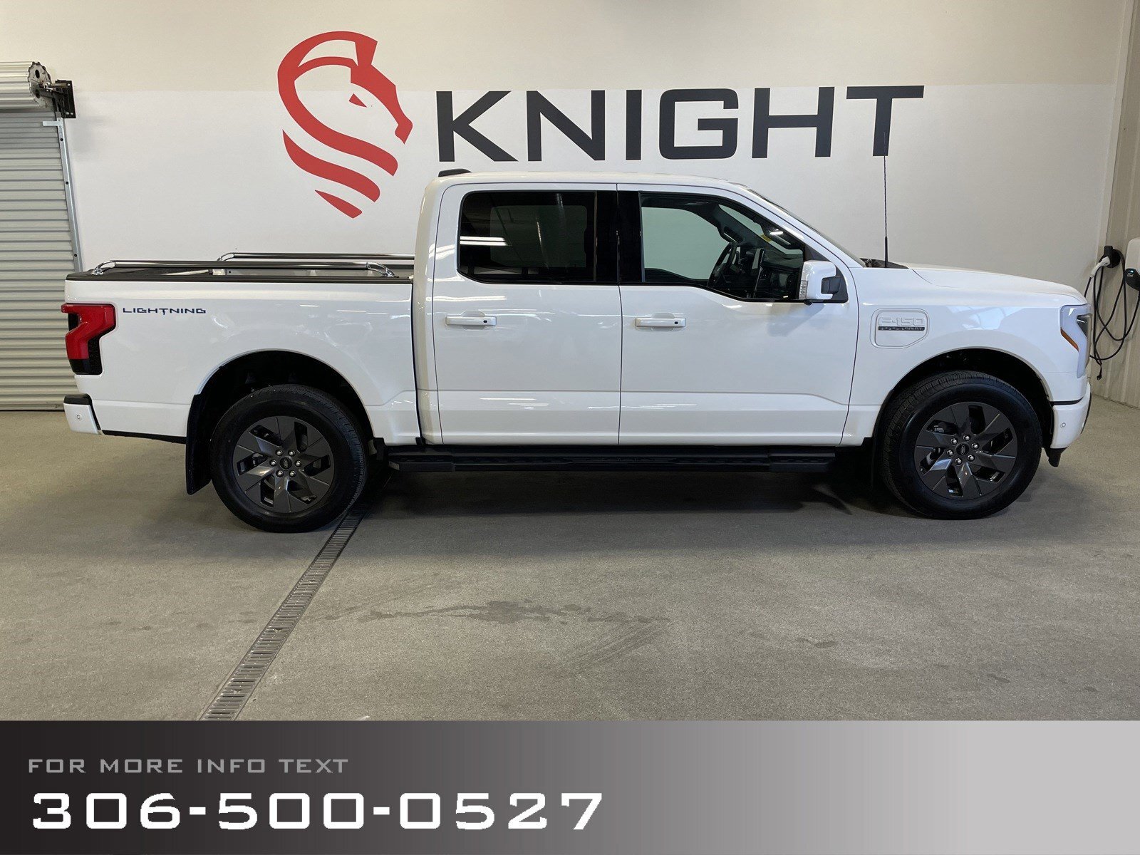 2023 Ford F-150 Lightning LARIAT with Max Trailer Tow Pkg