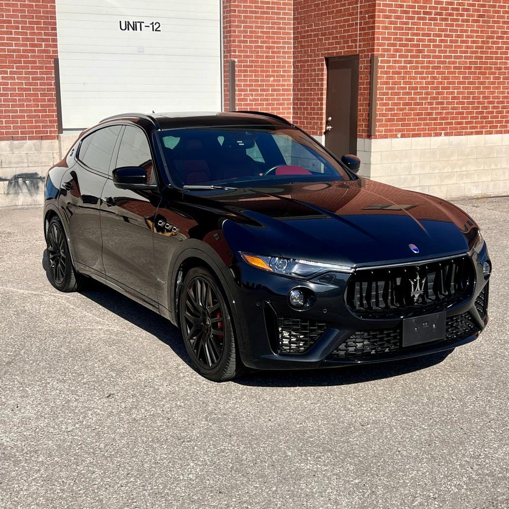 2019 Maserati Levante S GranSport 3.0L, PANO ROOF, RED INT, PADDLE SHIFT