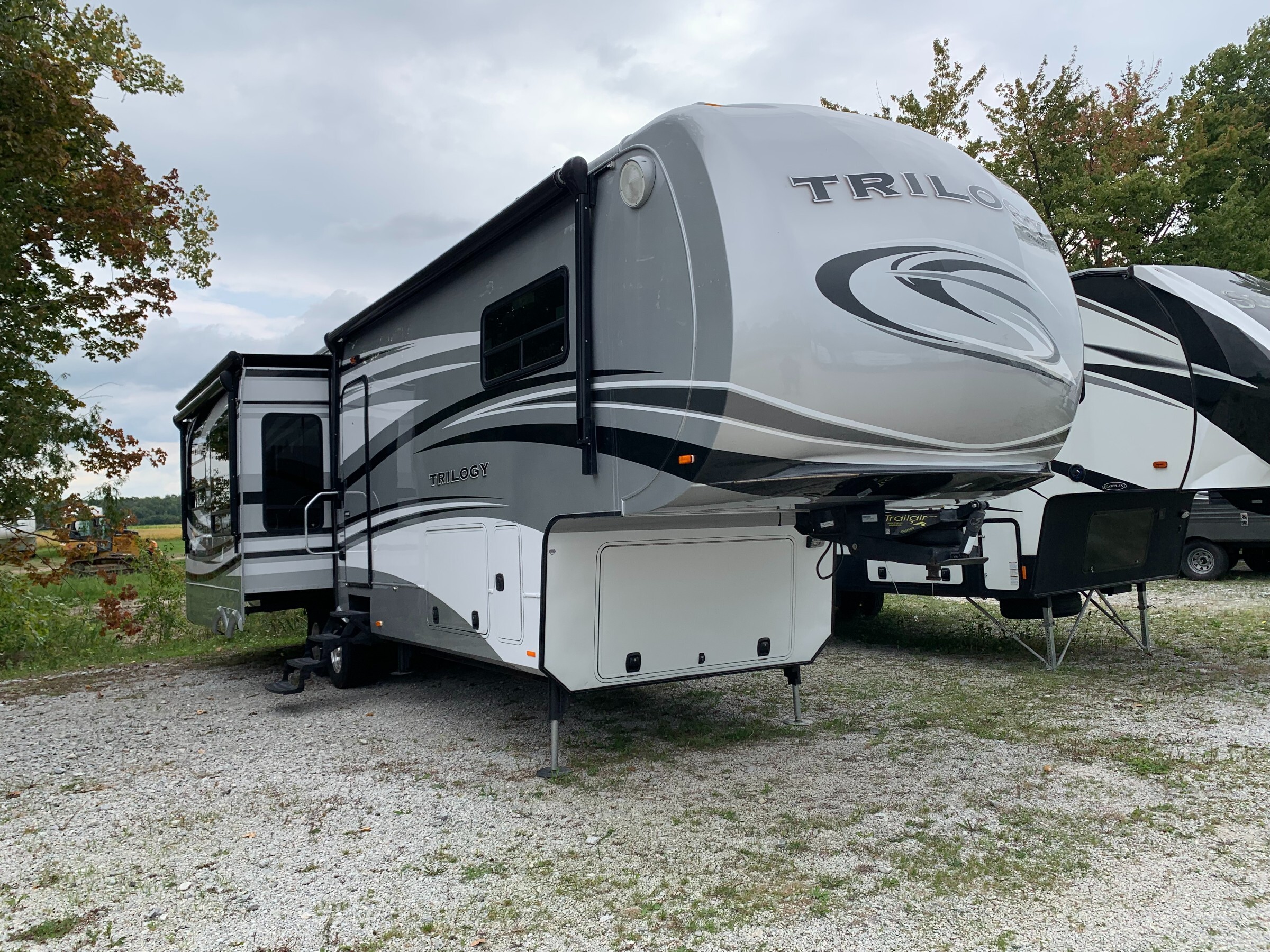 2013 Forest River Trilogy 3600RE