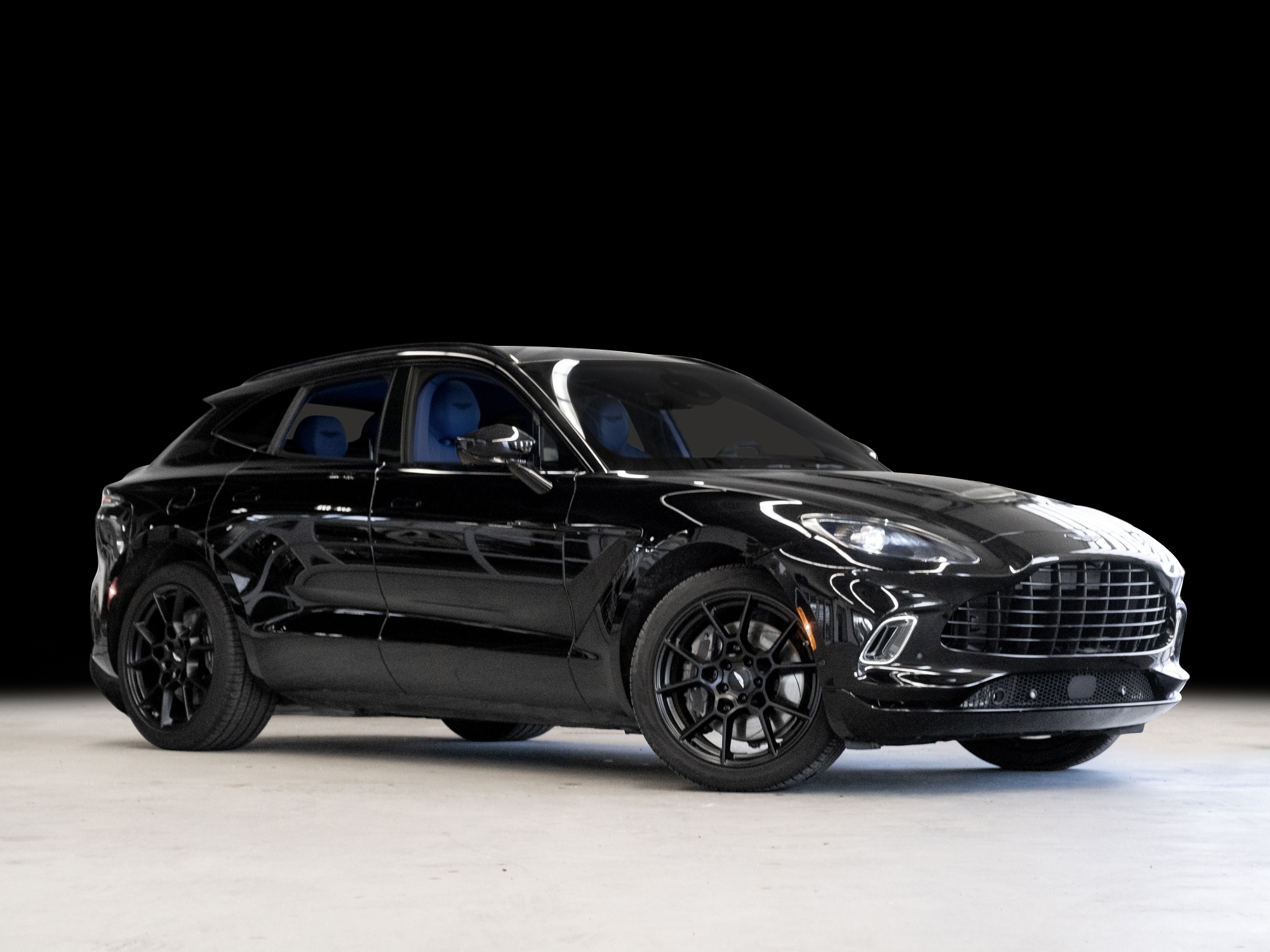 2022 Aston Martin DBX AWD