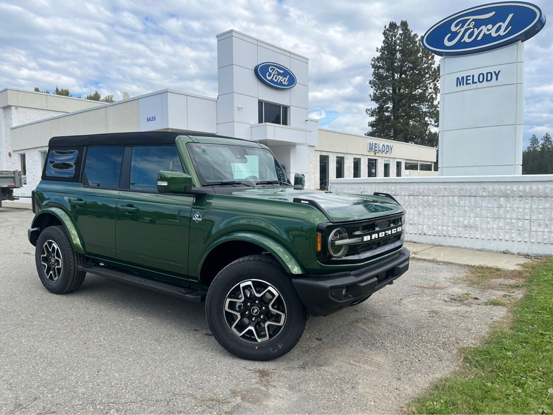 2023 Ford Bronco Outer Banks - 4-Door Advanced 4x4, 5-Passenger, 10