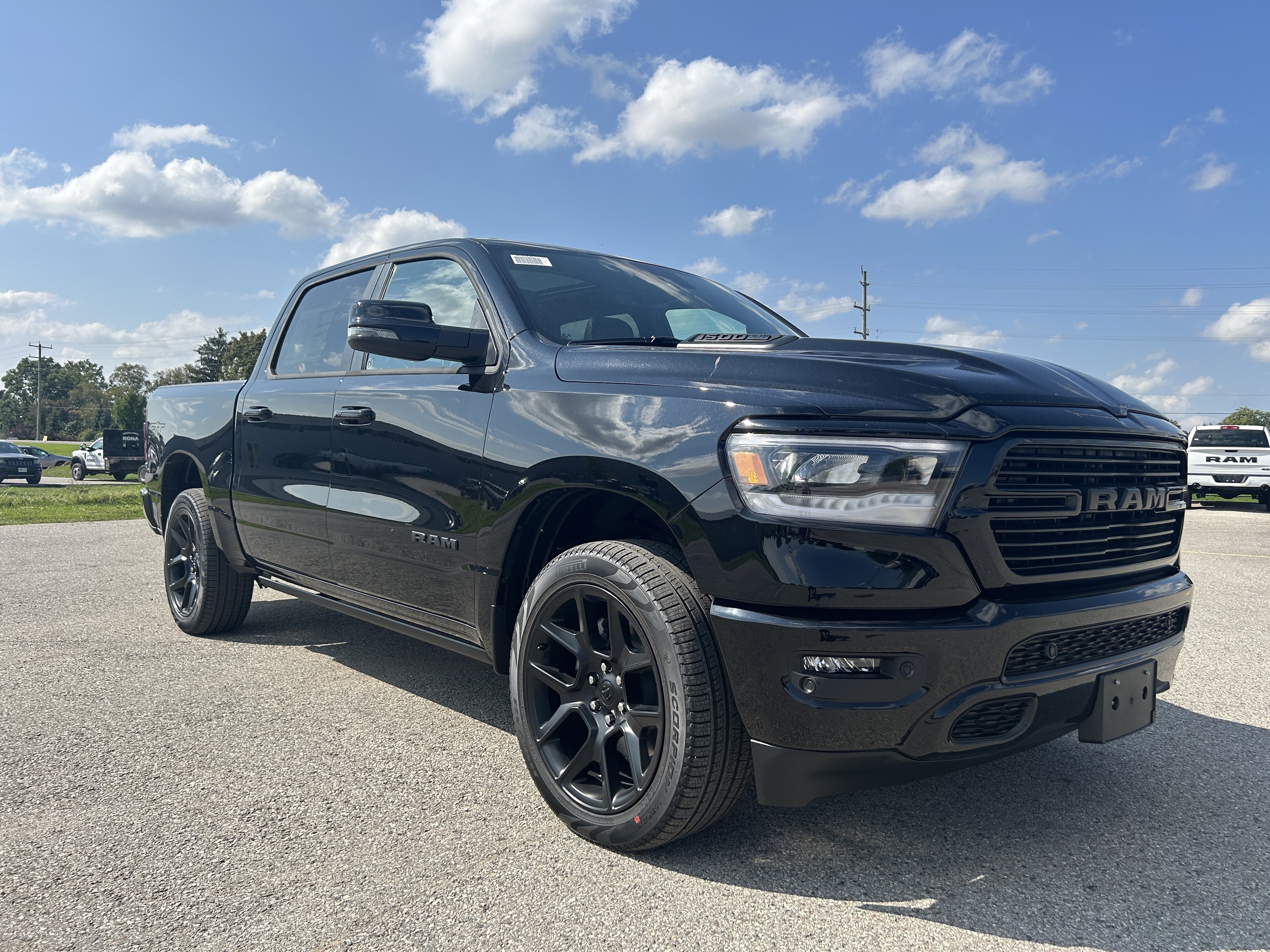 2024 Ram 1500 Sport GT Night Edition | PWR BOARDS | PANO ROOF |