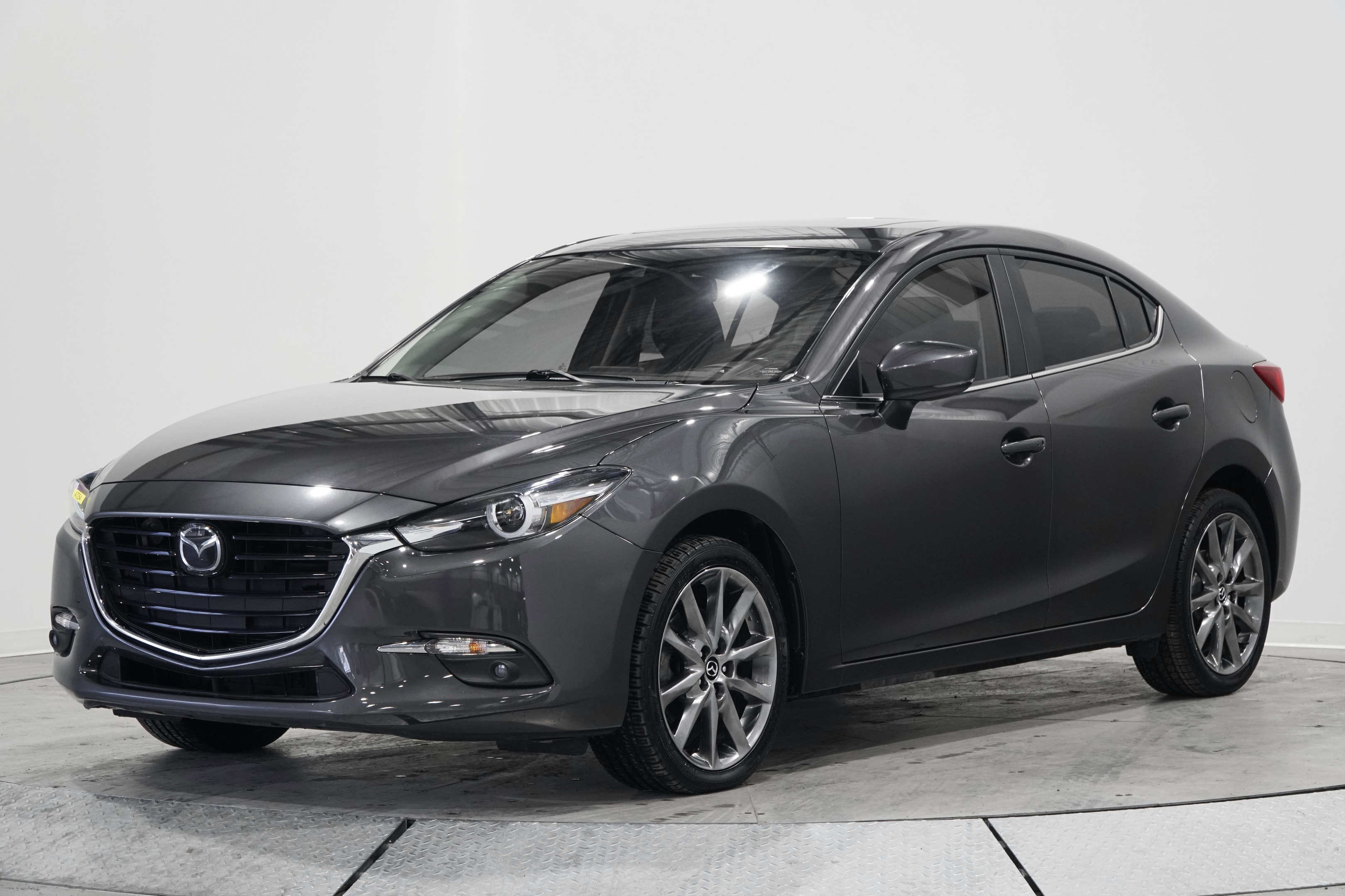 2018 Mazda Mazda3 GT Auto Cuir Toit ouvrant Sièges av. chauff. BOSE