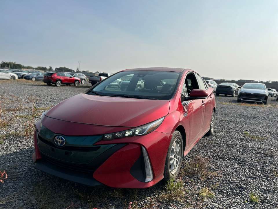 2018 Toyota Prius Prime PLUG-IN HYBRID, HEATED SEATS AND STEERING WHEEL, A