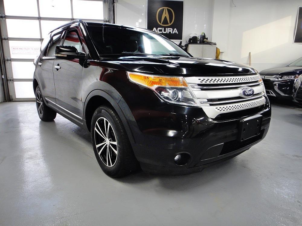2013 Ford Explorer FULLY SERVICED, NO ACCIDENT, 7-PASS, 4WD, NAV