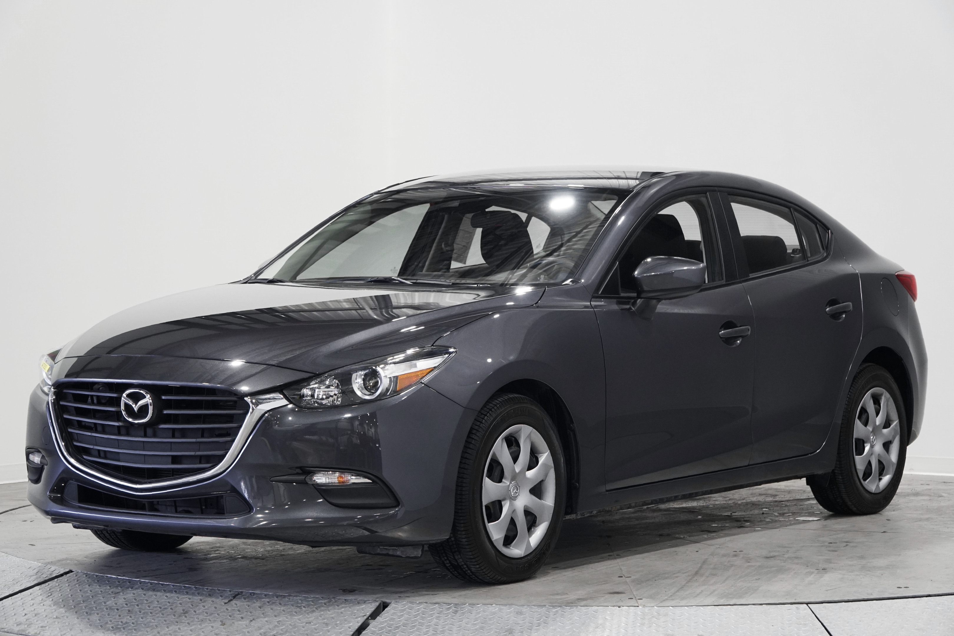 2018 Mazda Mazda3 GX Manuelle 6 vitesses NAV Bluetooth