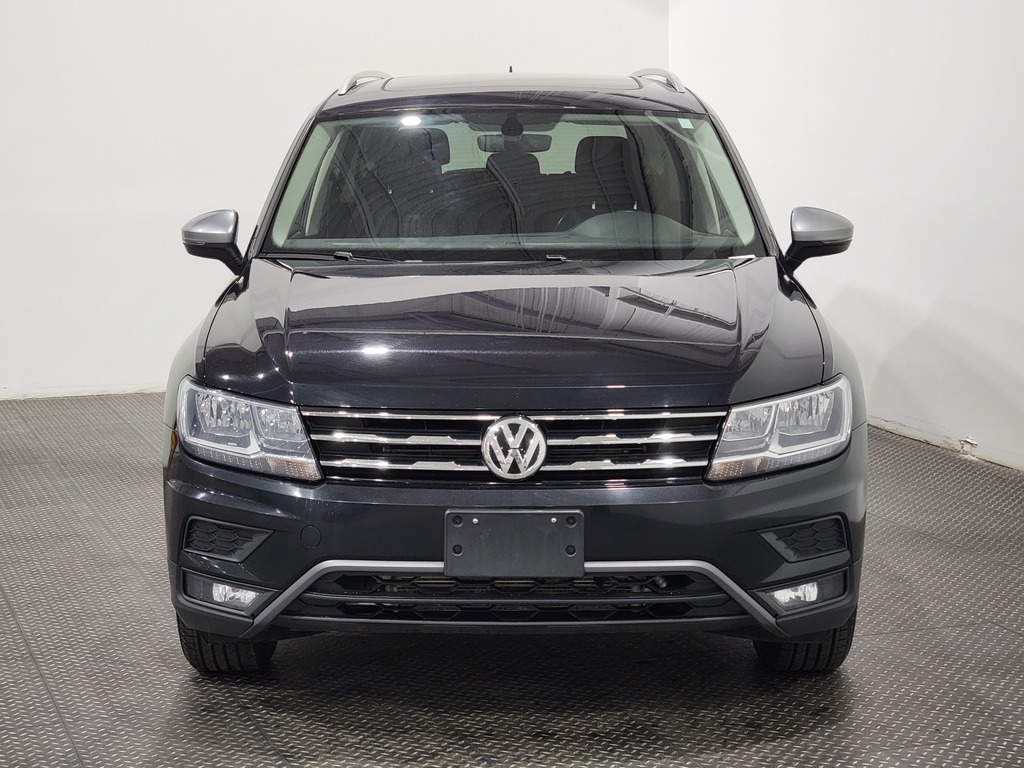 Volkswagen Tiguan 2021 Air conditioner, Navigation system, Electric mirrors, Power Seats, Electric windows, Speed regulator, Heated seats, Electric lock, Bluetooth, Panoramic sunroof, rear-view camera, Steering wheel radio controls