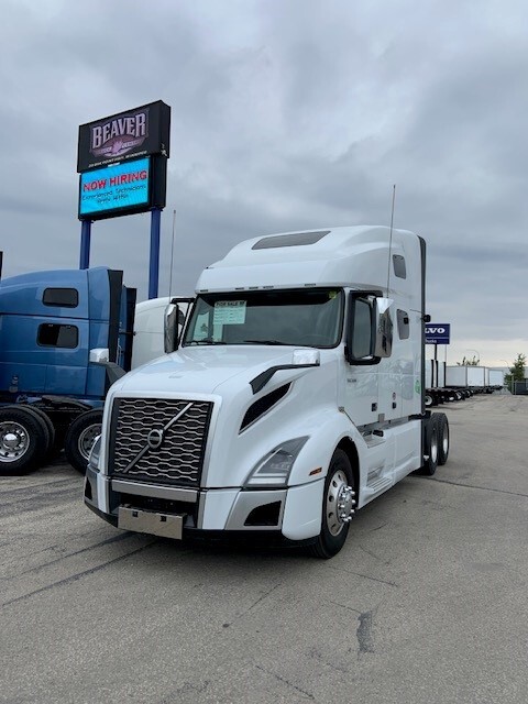 2019 Volvo VNL64T-760 PENDING DEAL! Clean Truck! New Drive Tires!