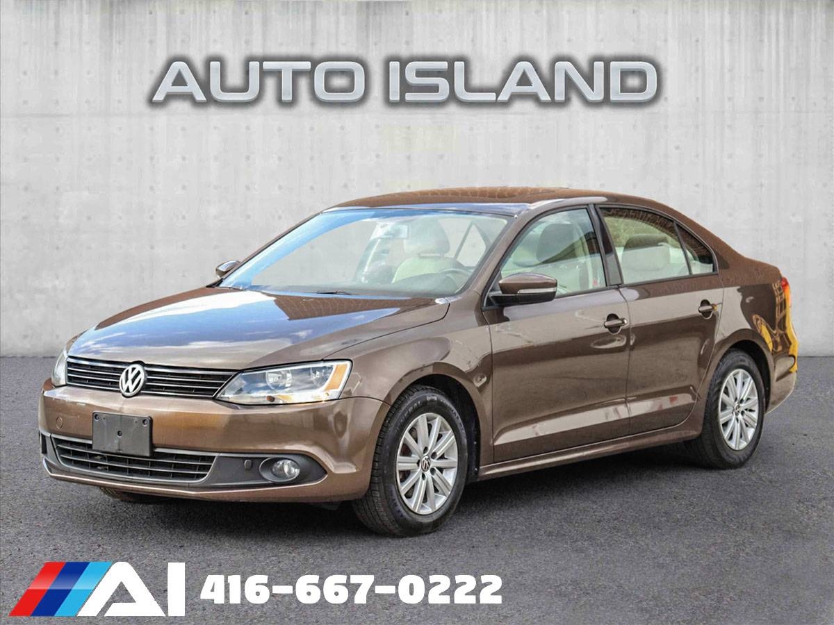 2014 Volkswagen Jetta Sedan LOW LOW KMs, ACCIDENT FREE, Alloys, Sunroof, 4dr