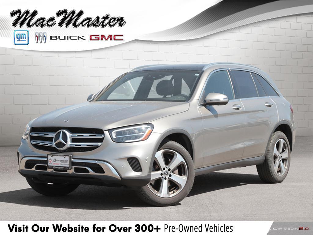 2020 Mercedes-Benz GLC GLC300 4MATIC, NAV, ROOF, HTD LEATHER, LOW KMS!