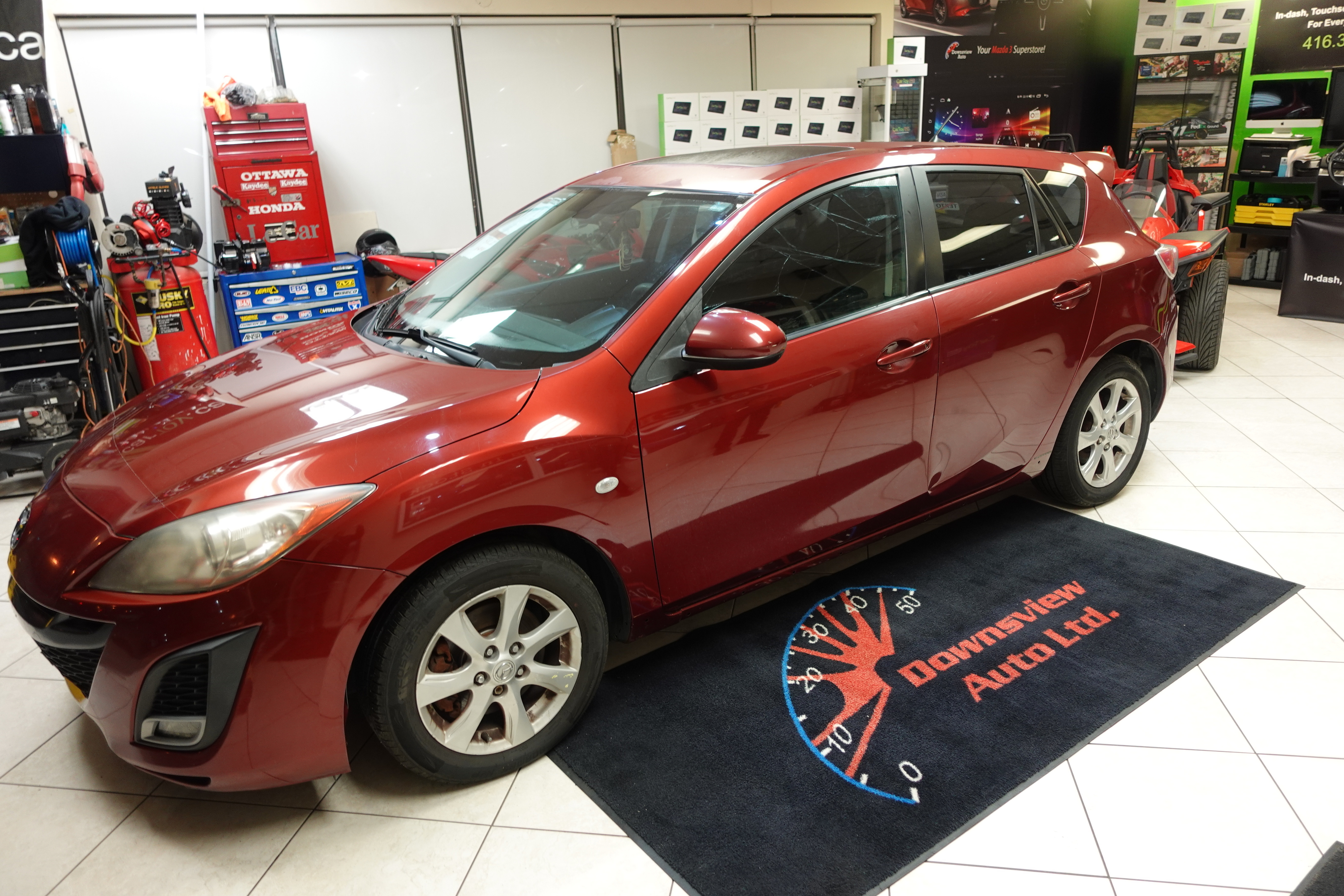 2010 Mazda Mazda3 AUTO! HATCH! ROOF! BT! ALLOYS! SAFETY AVAILABLE!